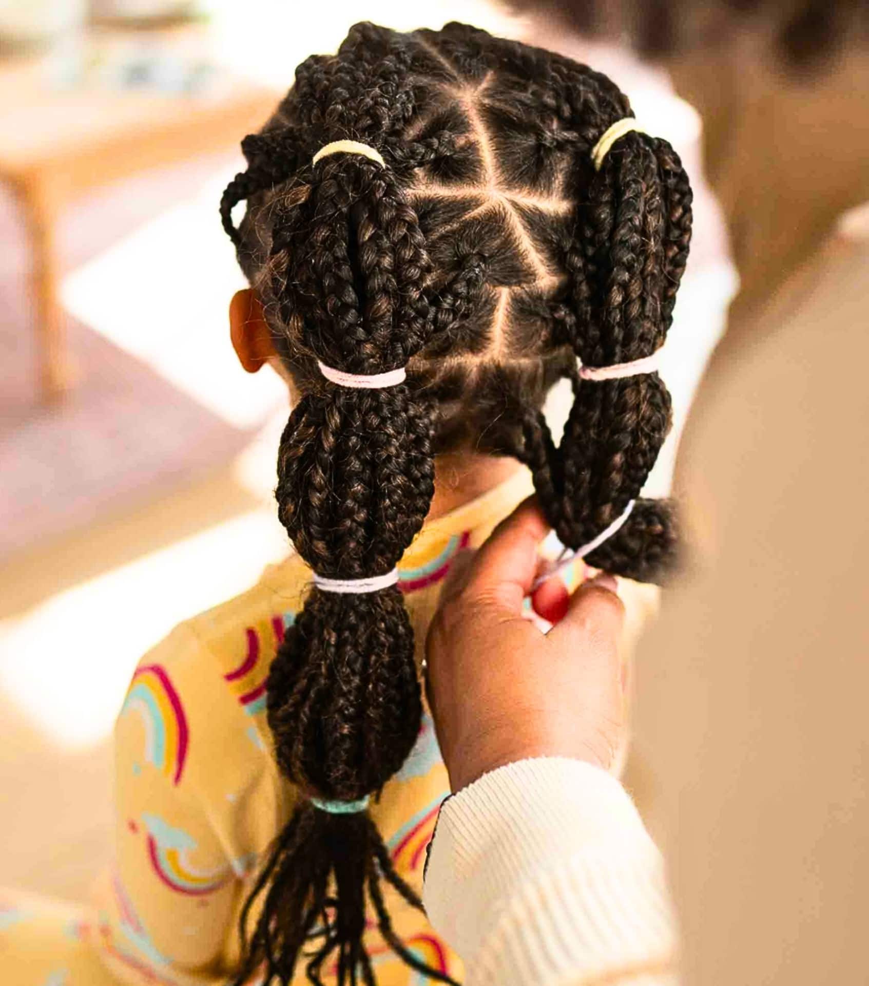 Image by Kooshoo (Sustainable-Accessories-2024)