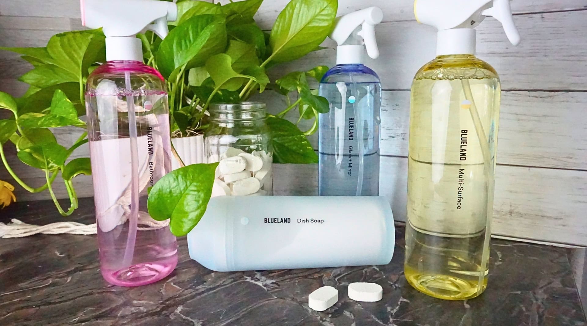 Image by Sustainable Jungle (Blueland) (zero-waste-bathroom)