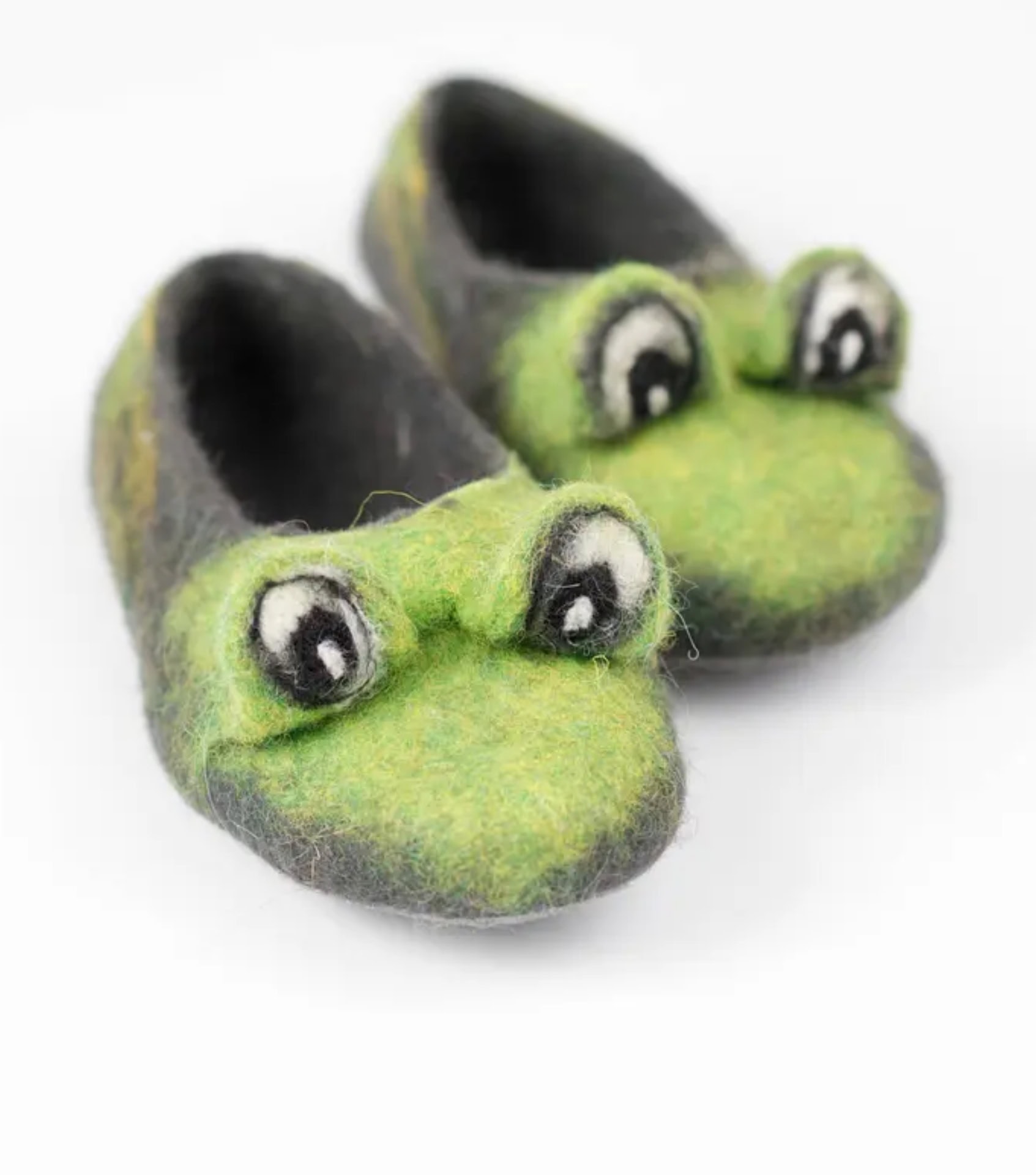 Image by Bure Bure Slippers (sustainable-slippers)