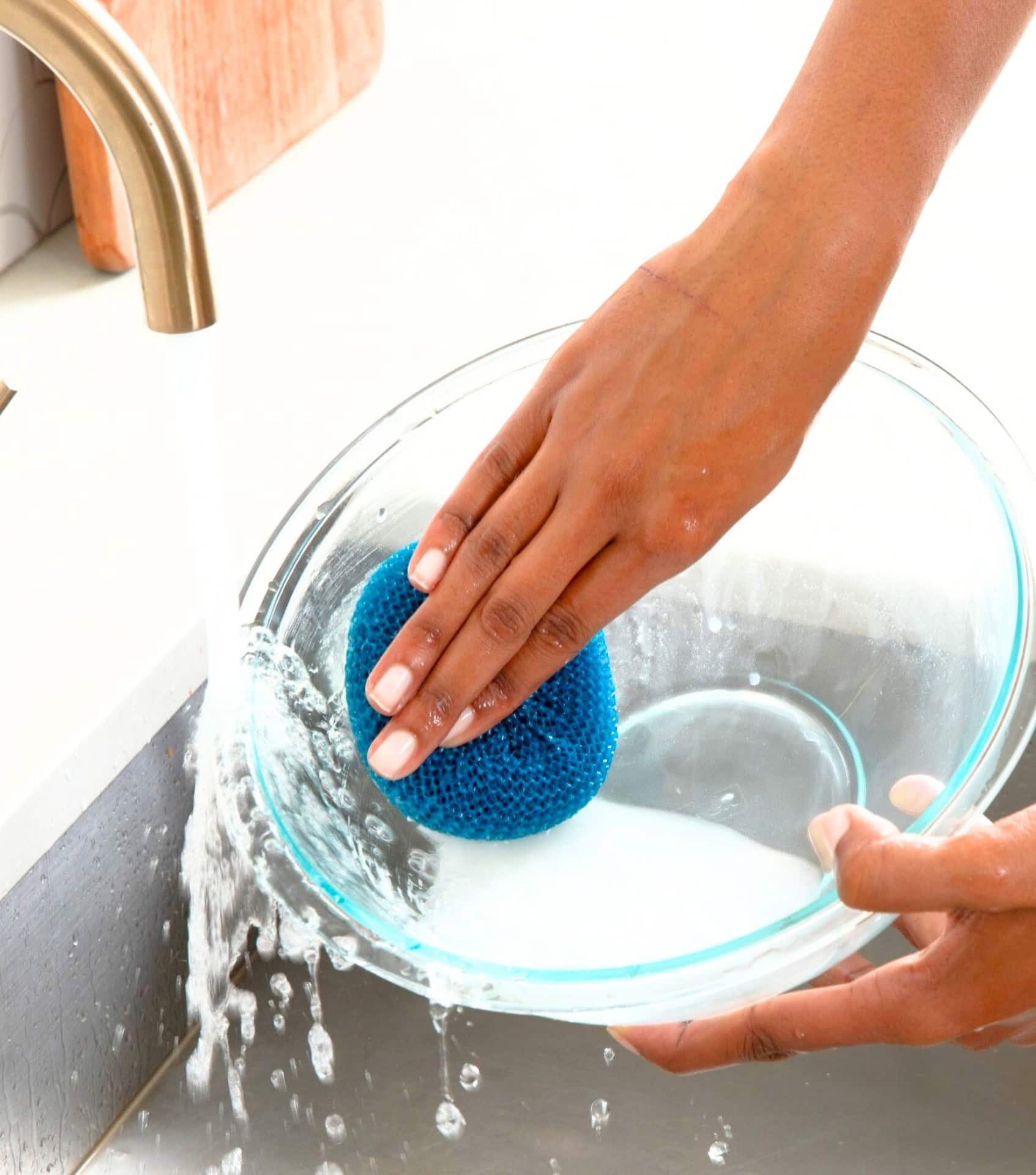 Image by Full Circle Home (eco-friendly-sponges)