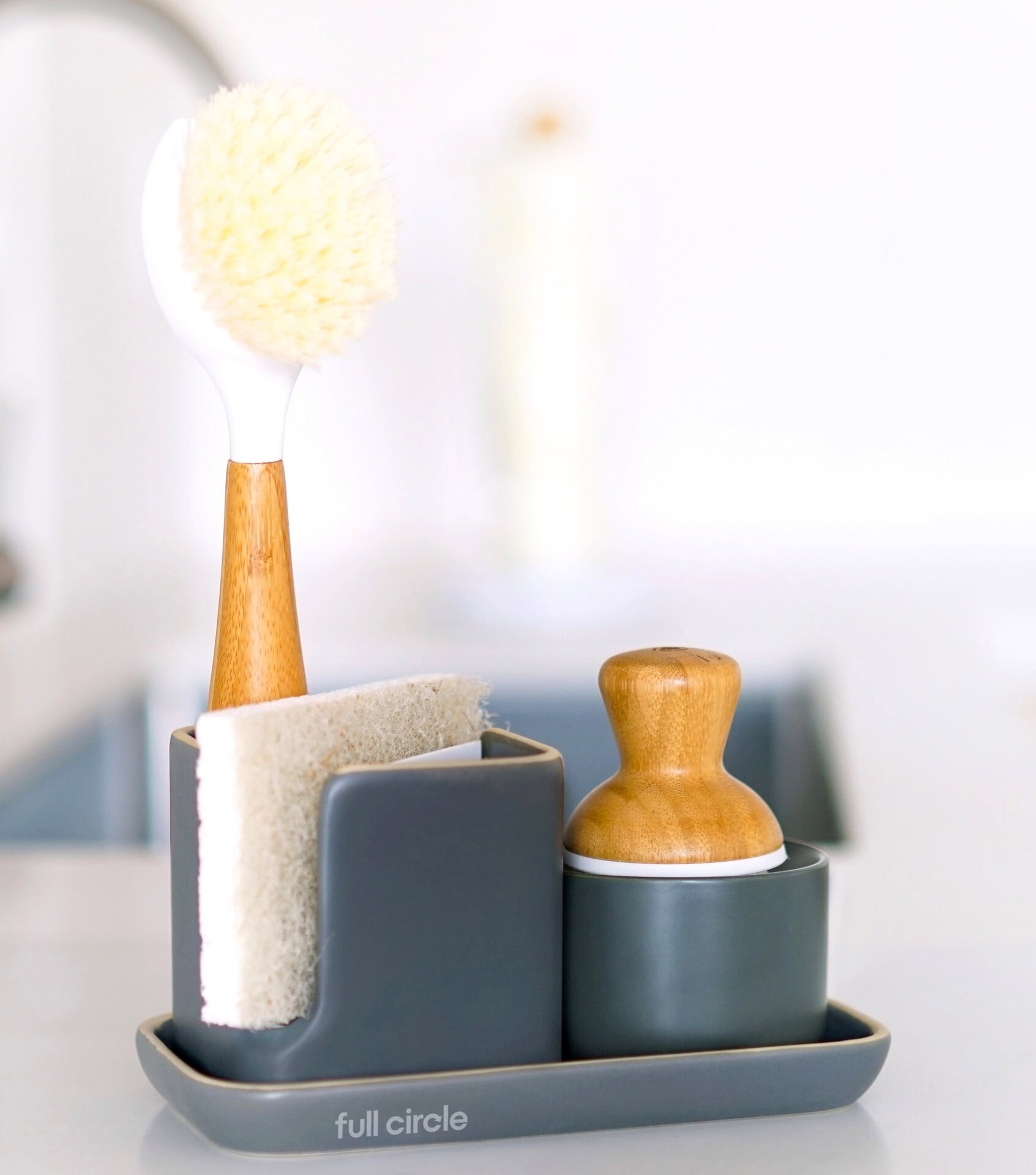Image by Full Circle Home (eco-friendly-sponges)
