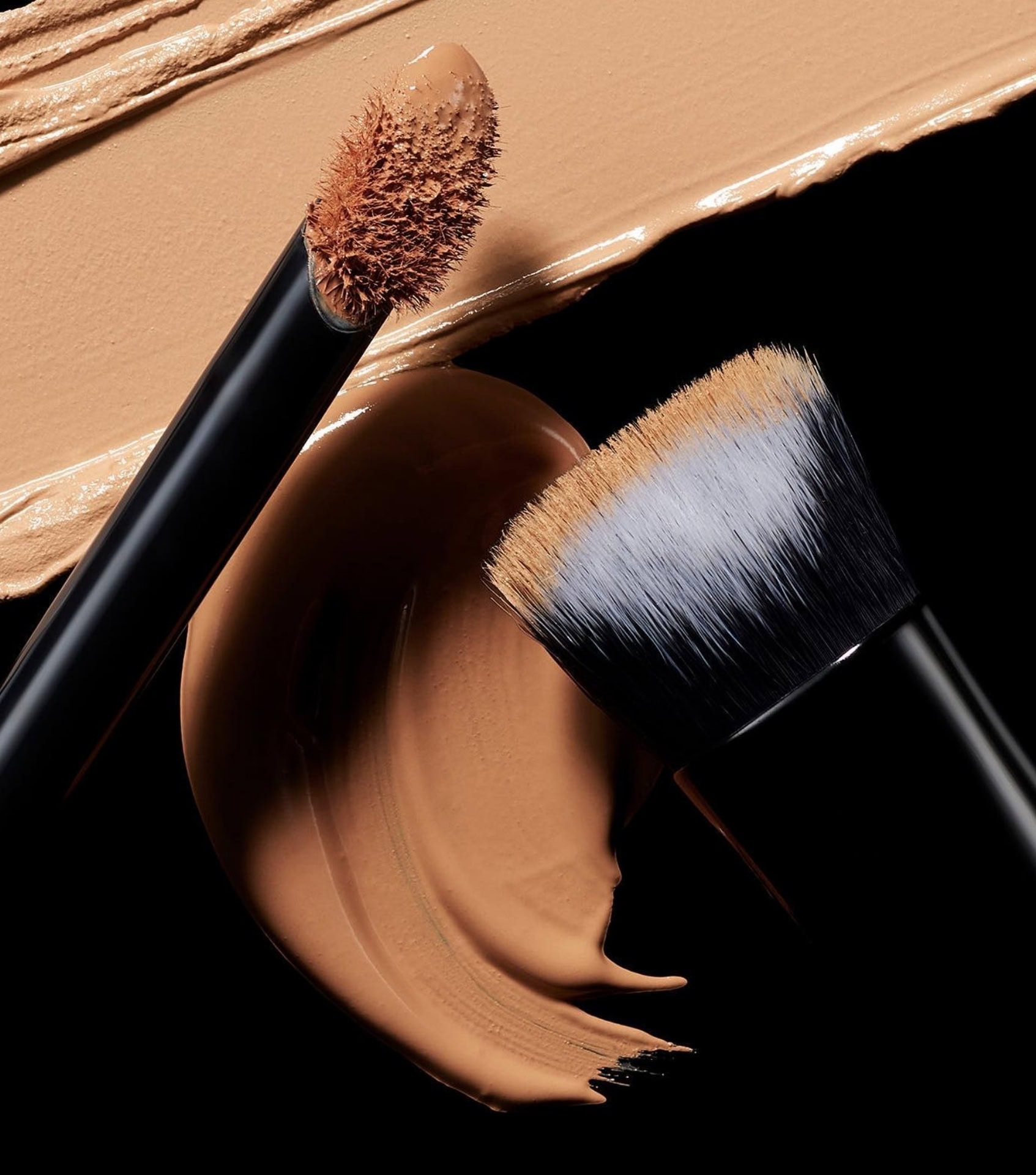 Image by Kat Von D (vegan-makeup-brushes)