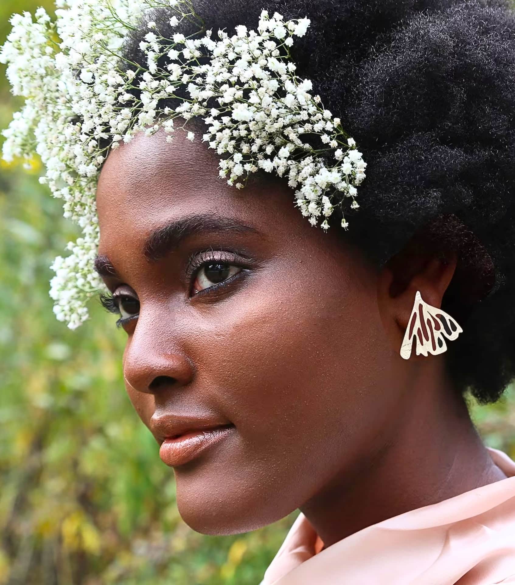 Image by Lingua Negra (black-owned-jewelry-etsy) (2)