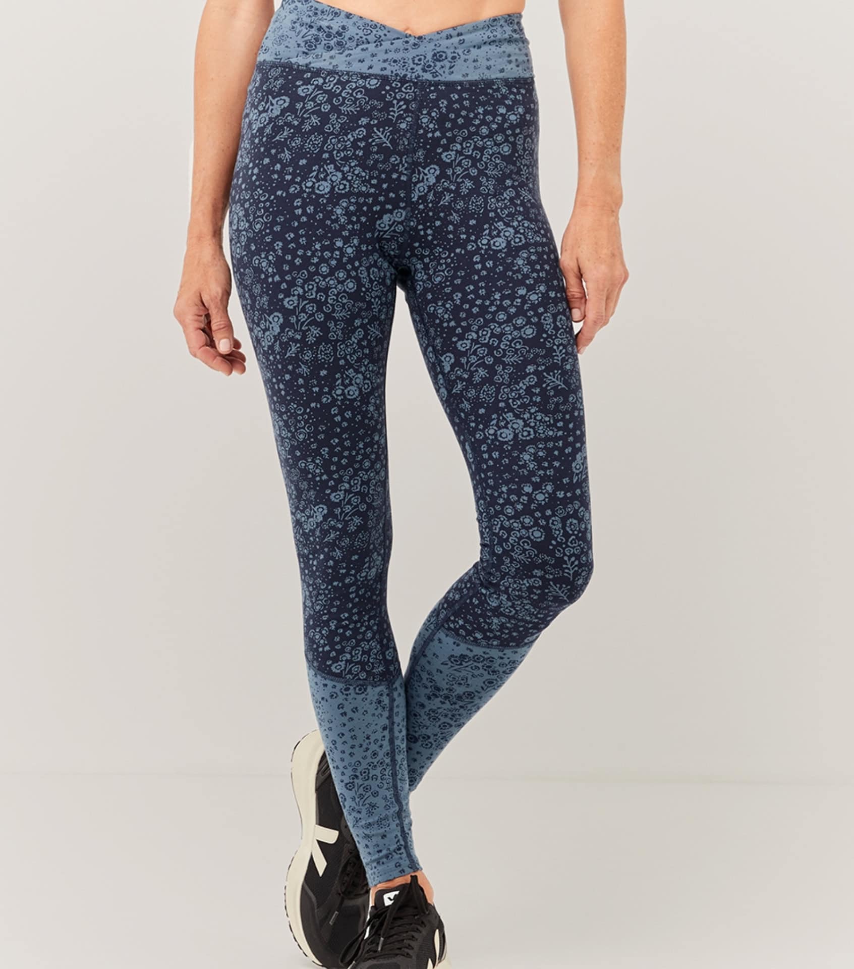Image by Pact (sustainable-leggings)