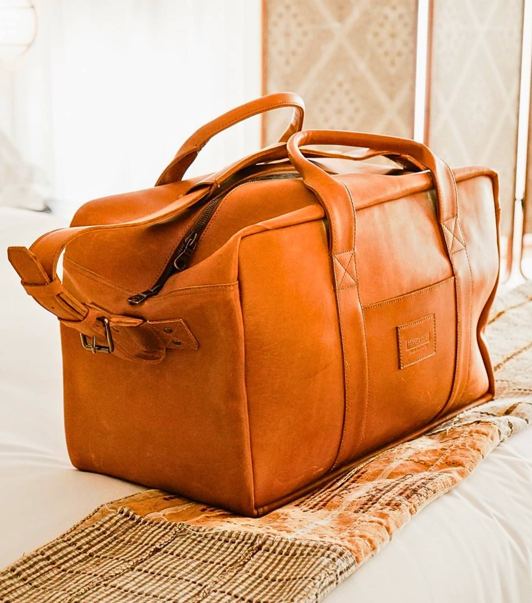 Image by Parker Clay (sustainable-luggage)