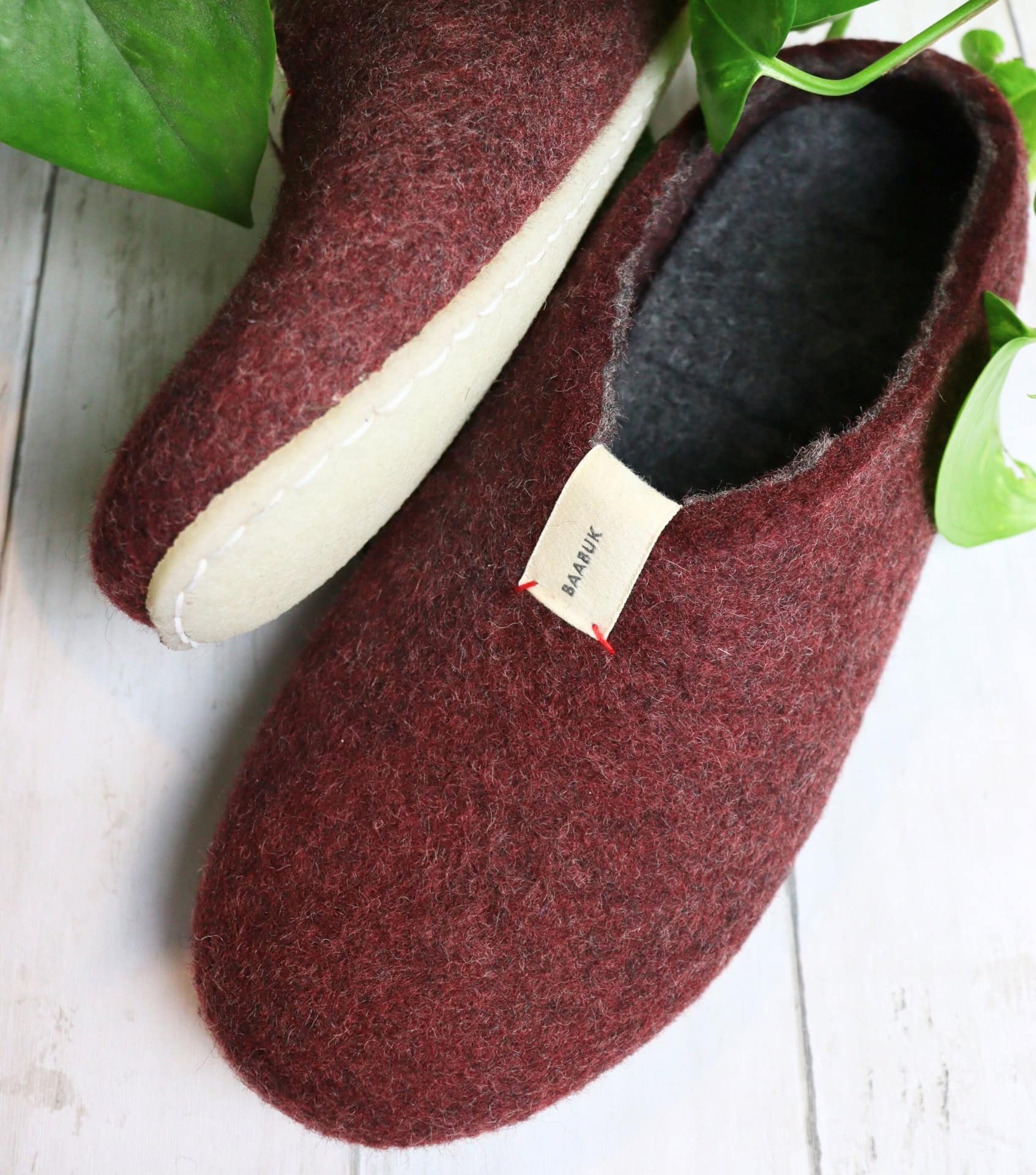 Image by Sustainable Jungle (Baabuk) (sustainable-slippers)