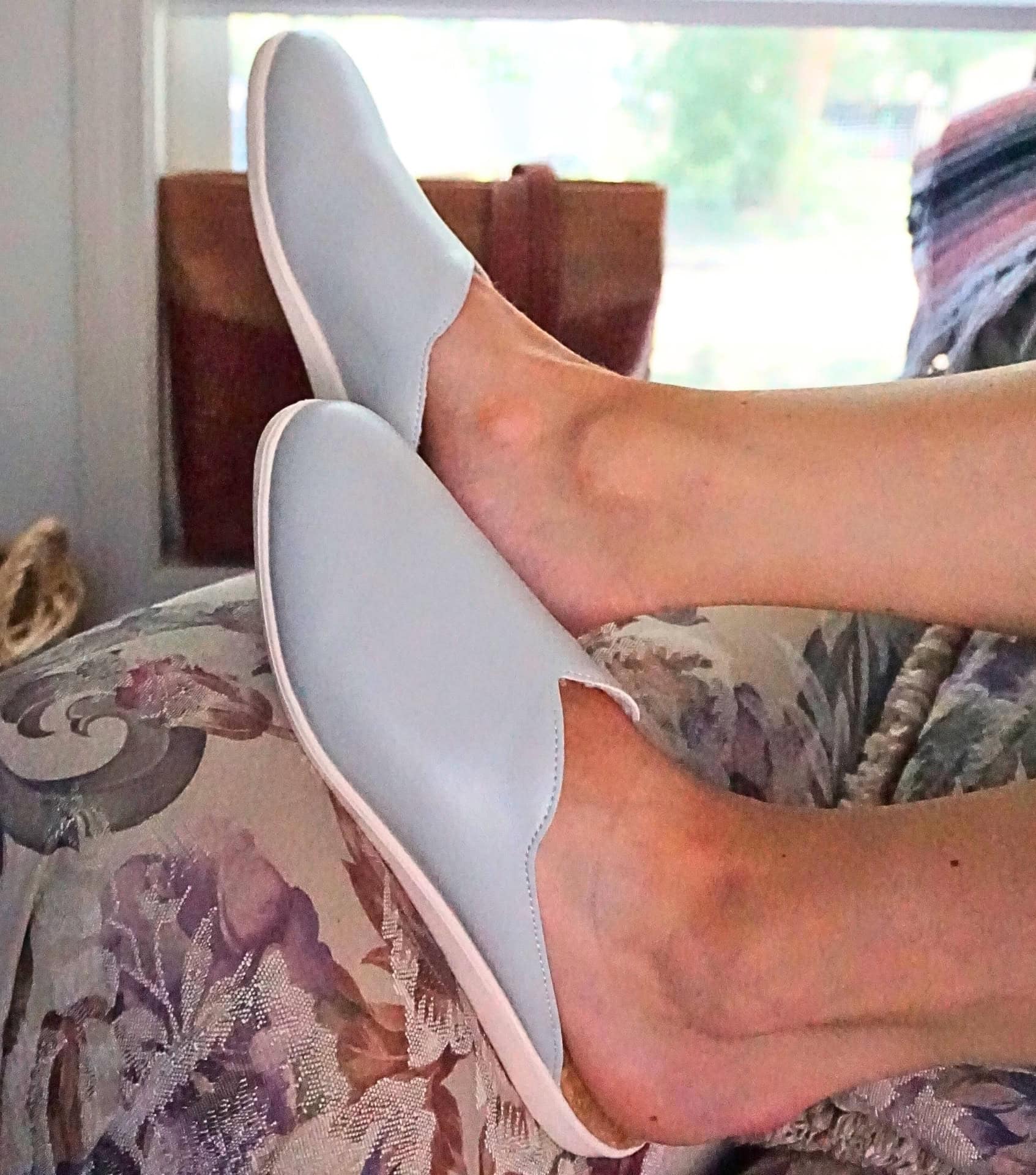 Image by Sustainable Jungle (Dooeys) (sustainable-slippers)