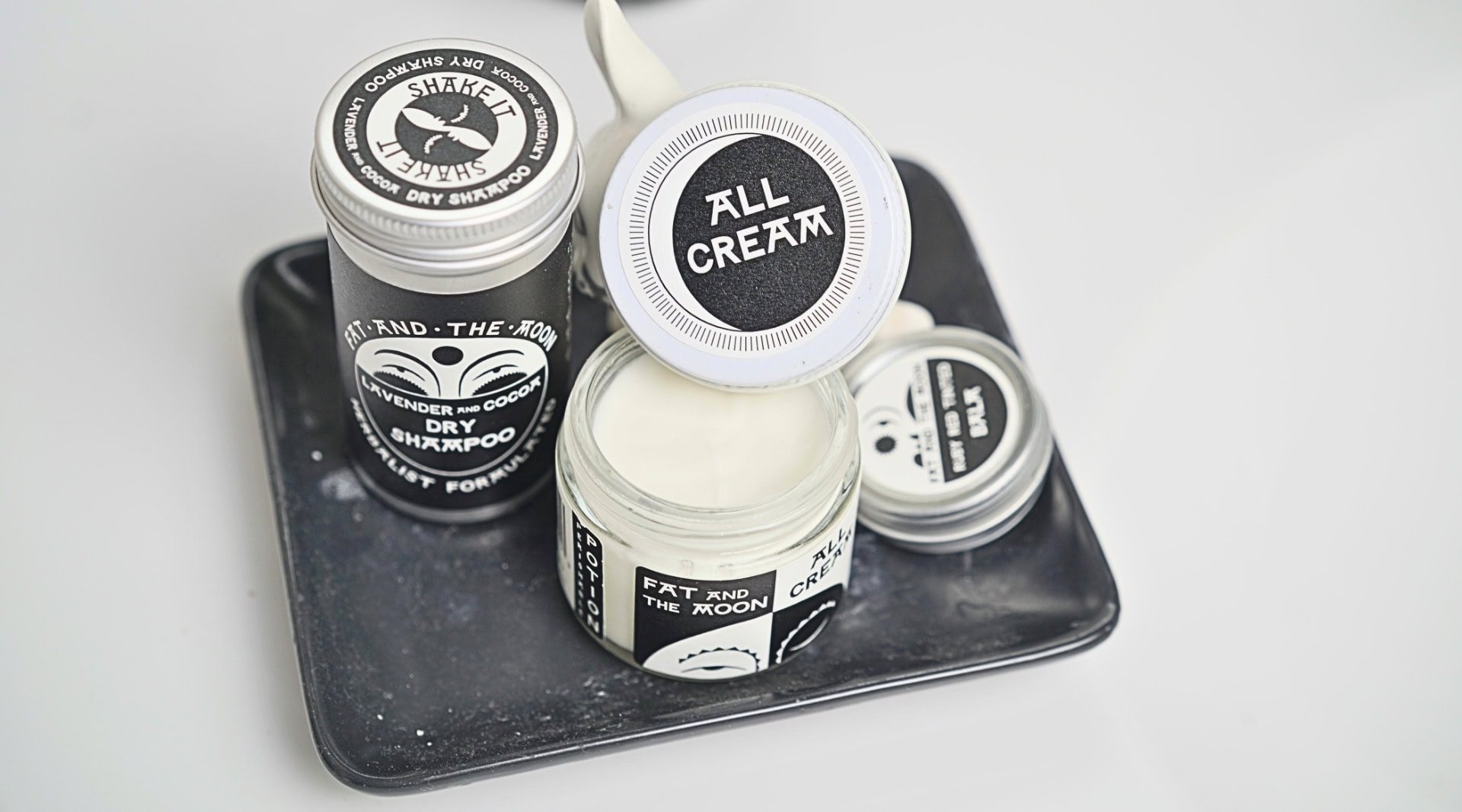 Image by Sustainable Jungle (Fat And The Moon) (zero-waste-skin-care)