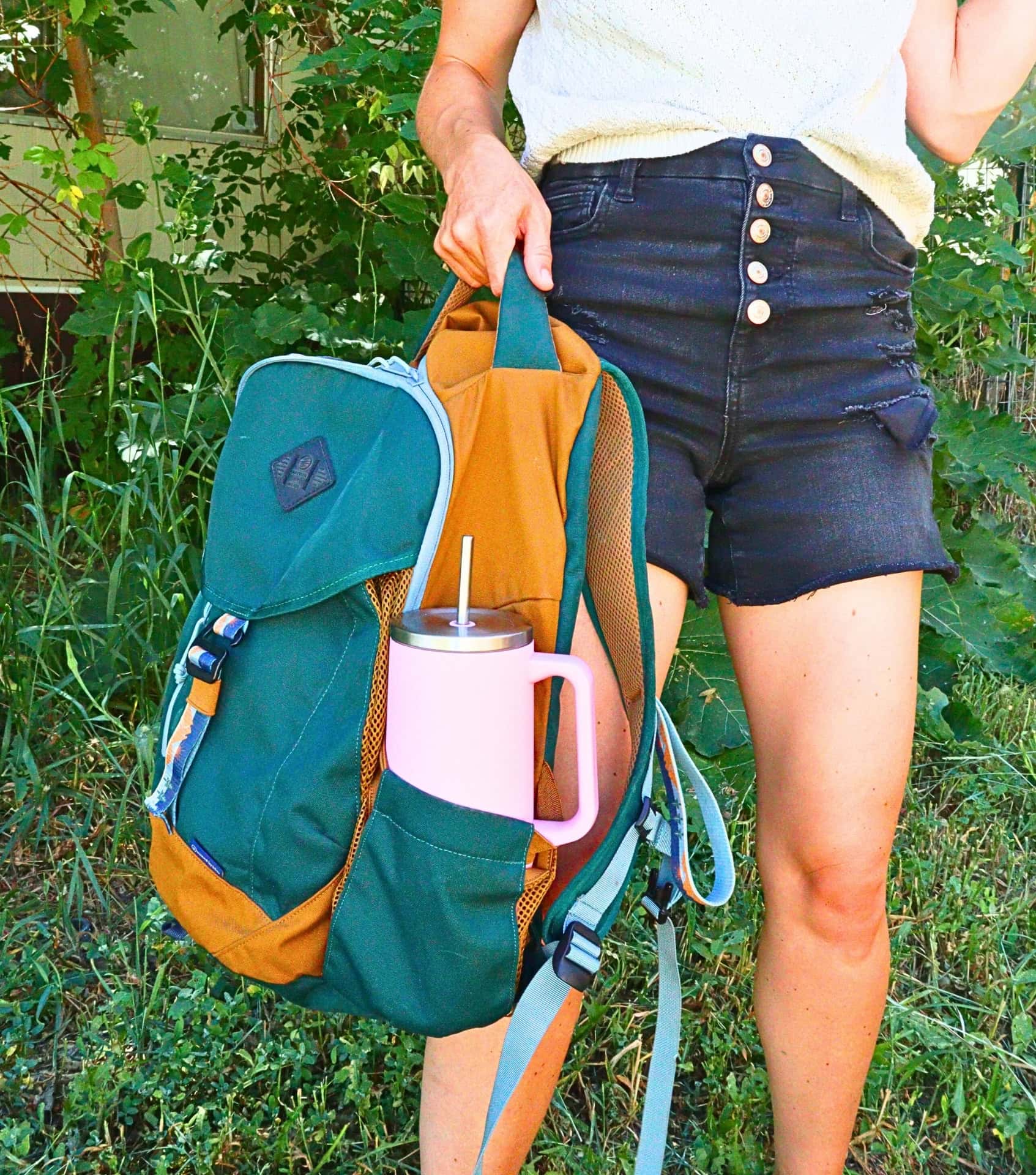 Image by Sustainable Jungle (United By Blue) (sustainable-backpacks) (2)