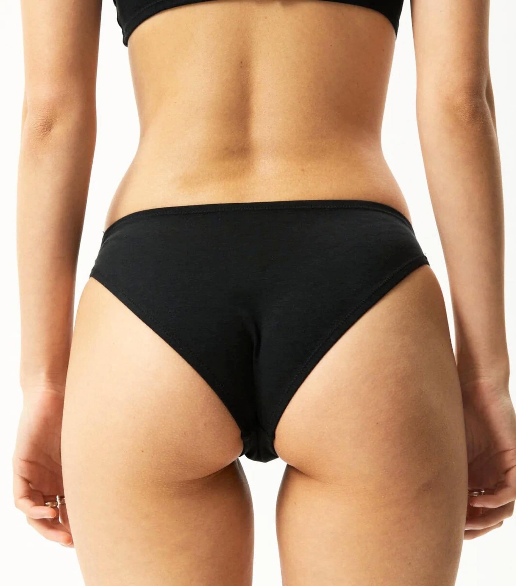 Image by Afends (hemp-underwear)