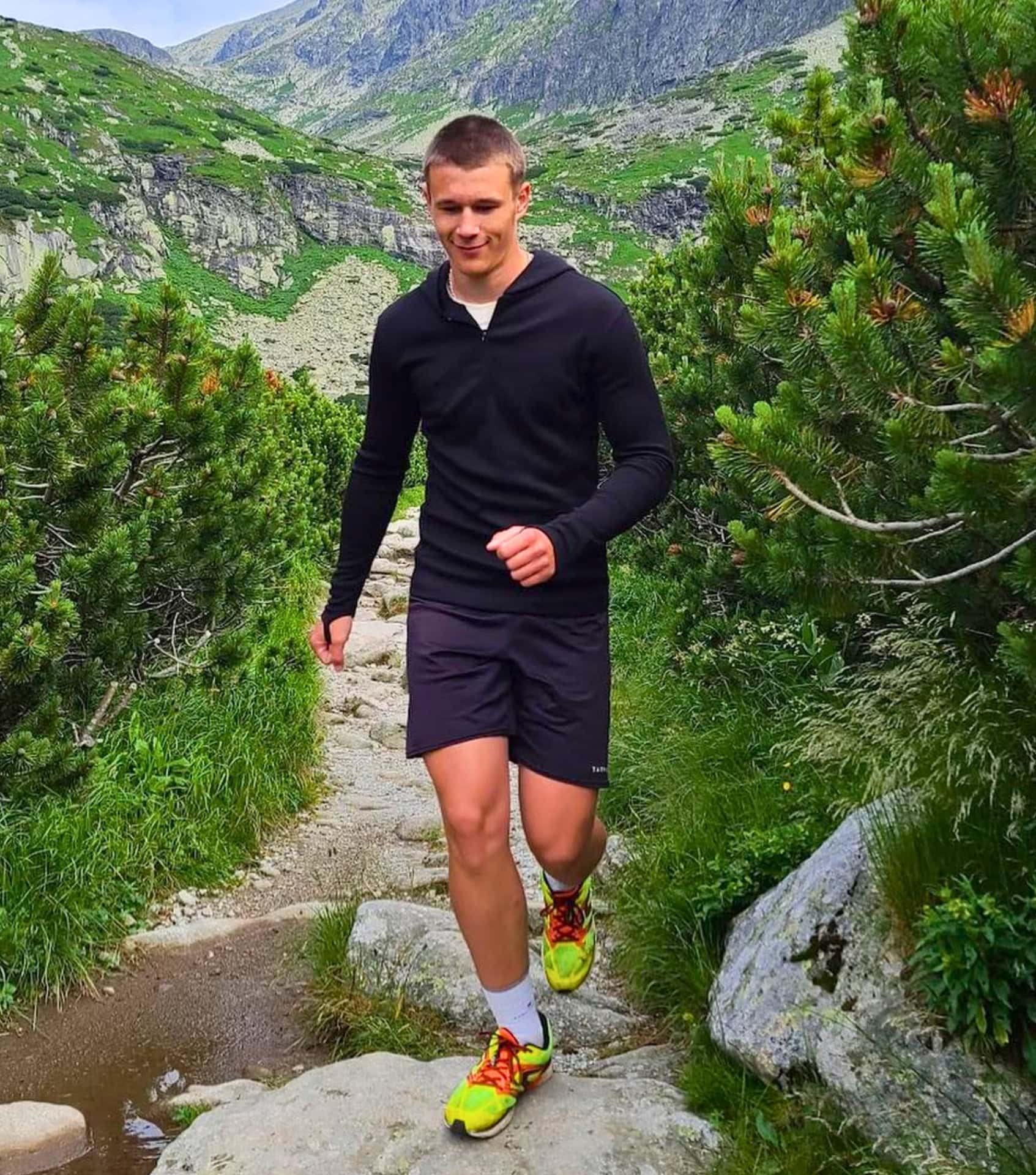 Image by Arms of Andes (sustainable-mens-activewear)