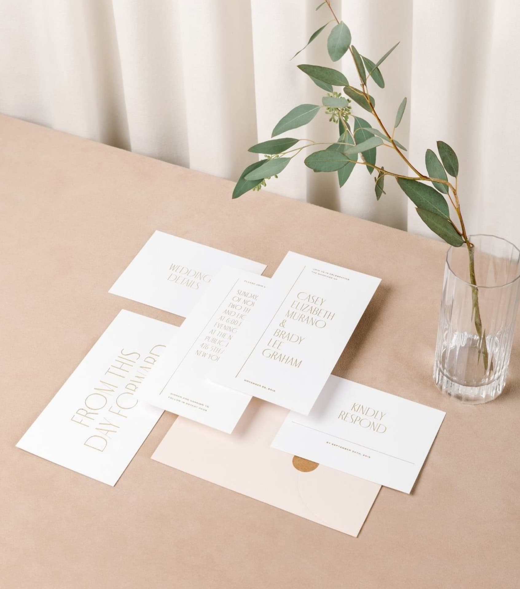 Image by Artifact Uprising (eco-friendly-wedding-invitations) (2)