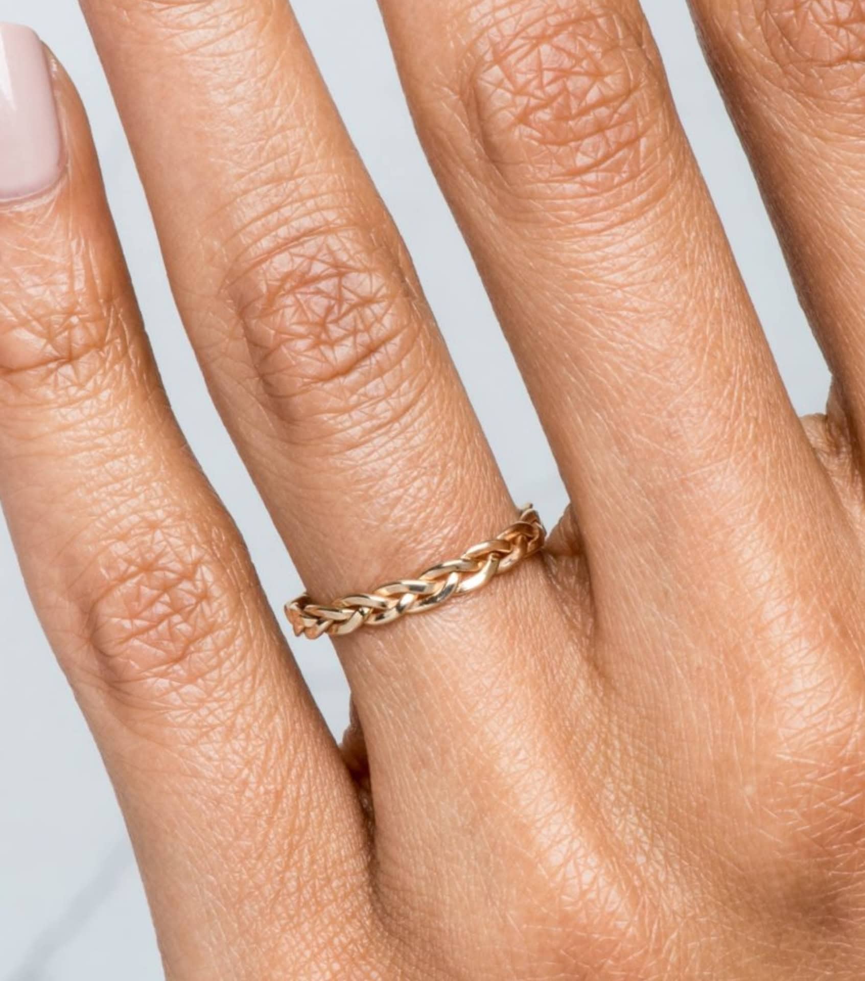 Image by Bario Neal (sustainable-wedding-rings)