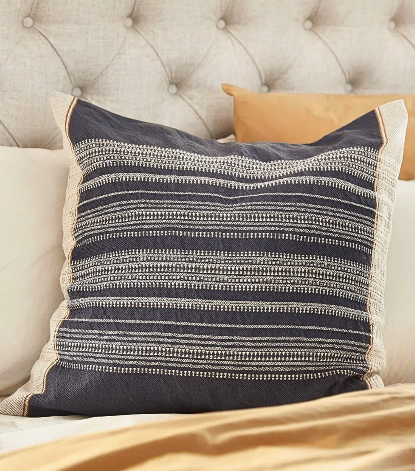 Image by Coyuchi (sustainable-cushions) (2)