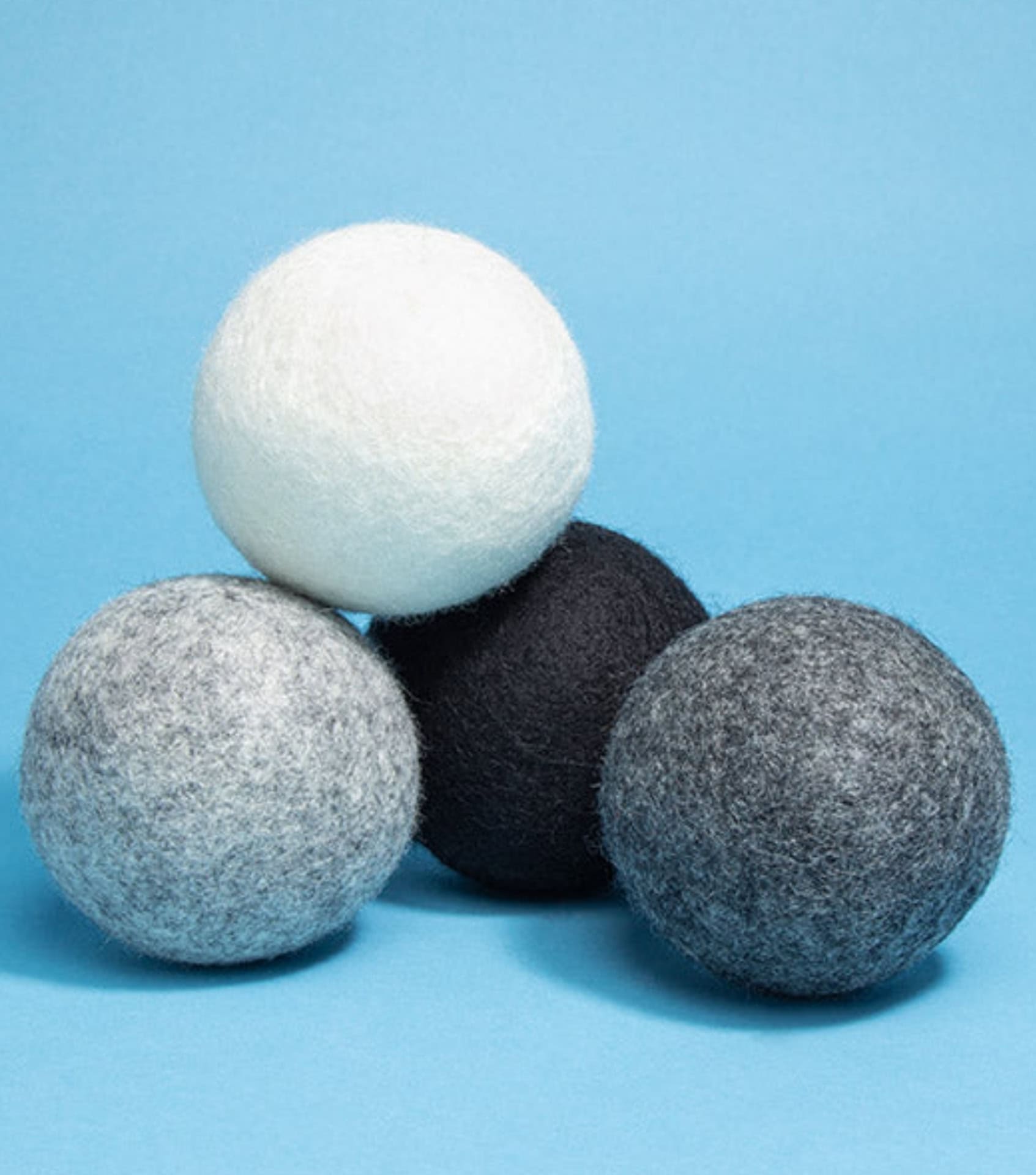 Image by Dropps (sustainable-dryer-balls) (2)