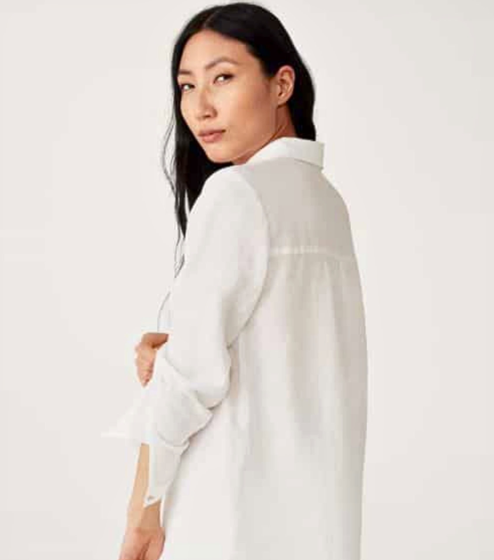 Image by Eileen Fisher (sustainable-workwear)