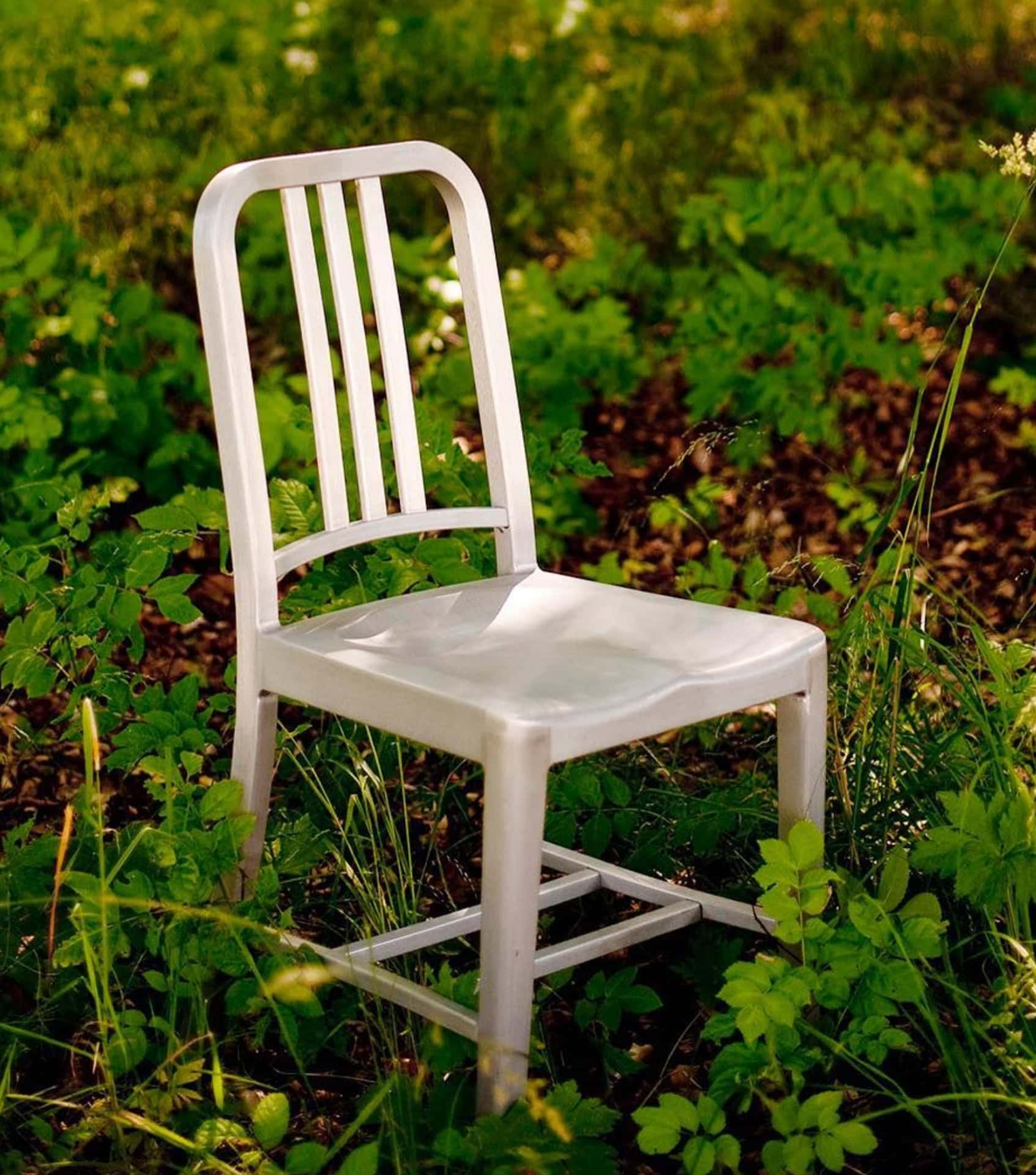 Image by Emeco (recycled-plastic-outdoor-furniture)