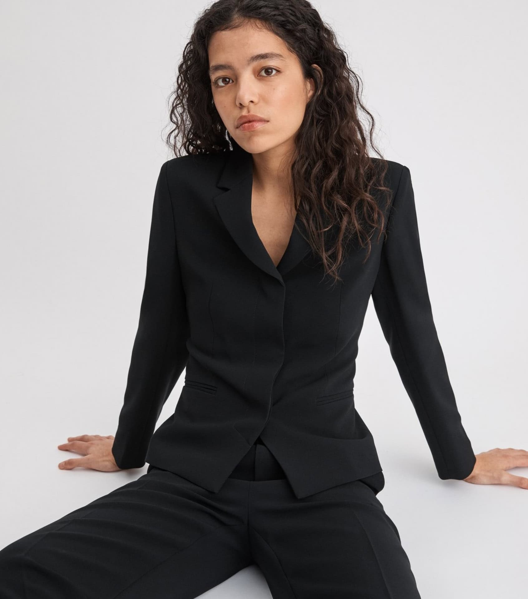 Image by Filippa K (sustainable-workwear)