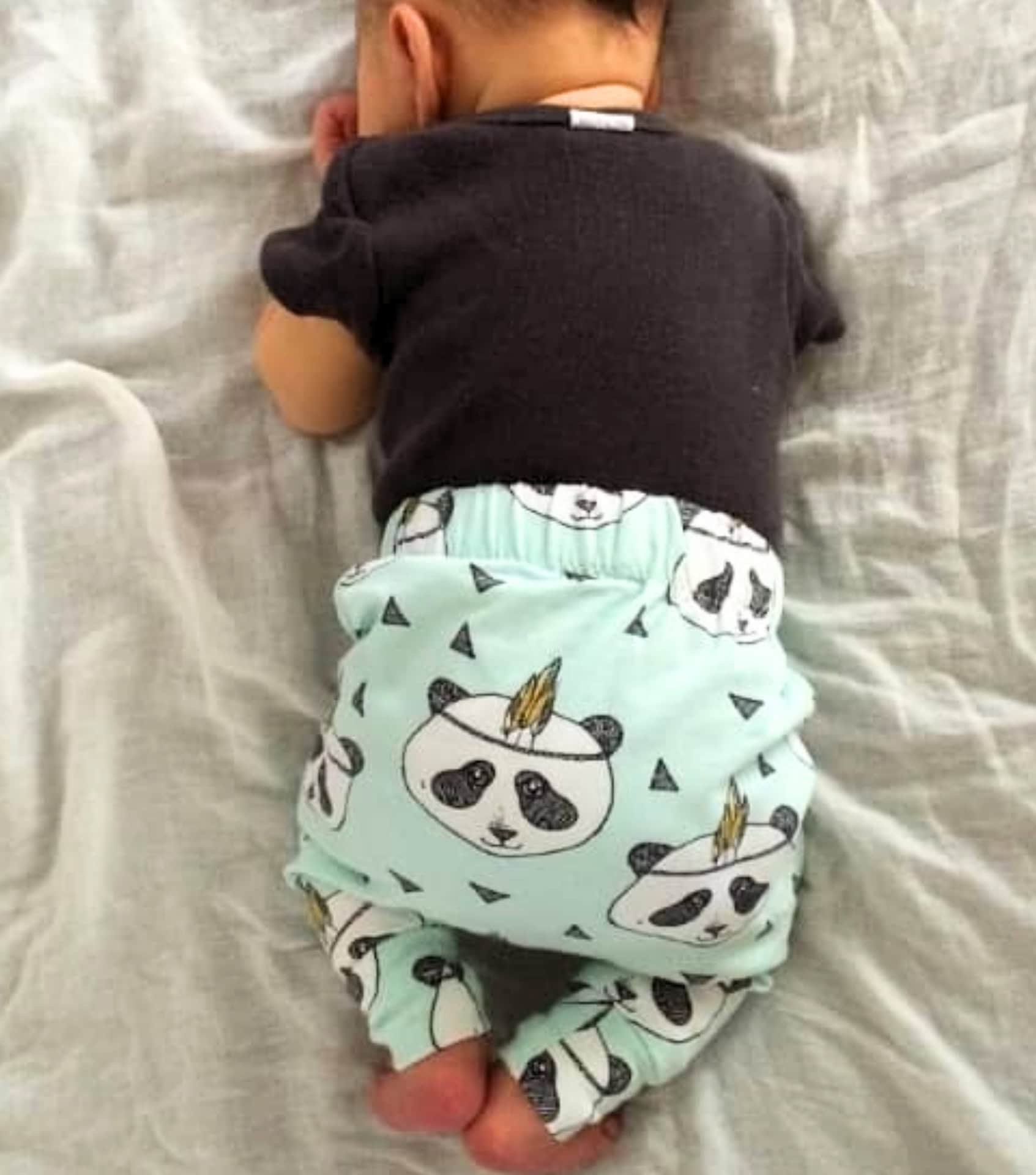 Image by Four Little Buttons (sustainable-baby-clothes)