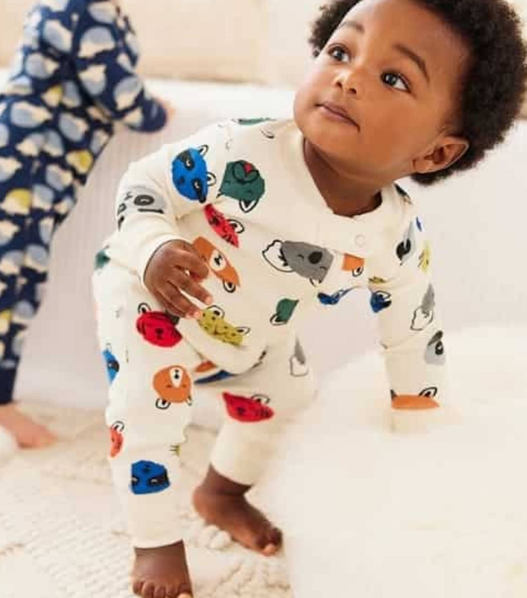 Image by Hanna Andersson (sustainable-baby-clothes)