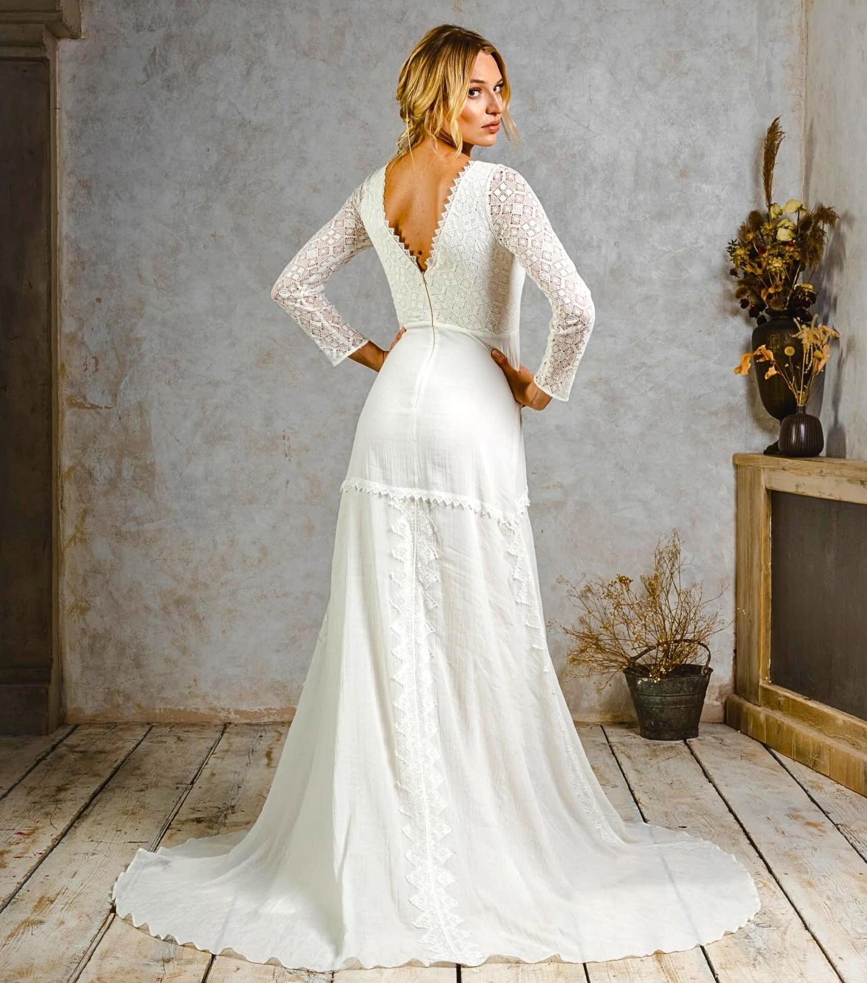 Image by Indiebride (sustainable-wedding-dresses) (2)