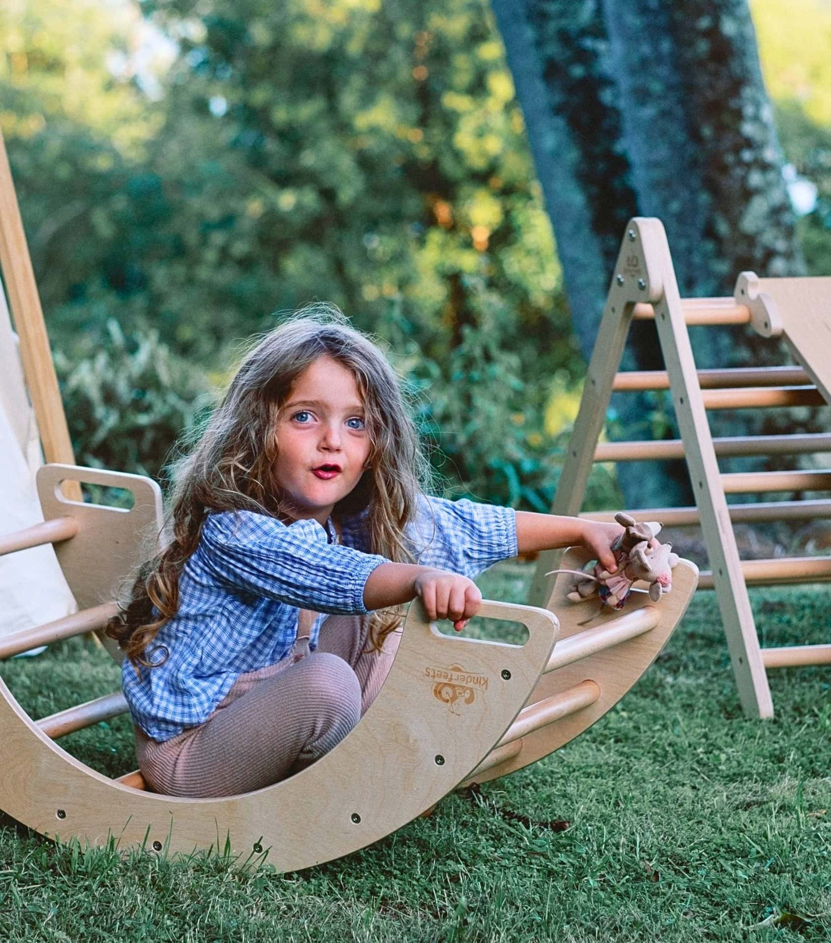 Image by Kinderfeets (sustainable-toys)