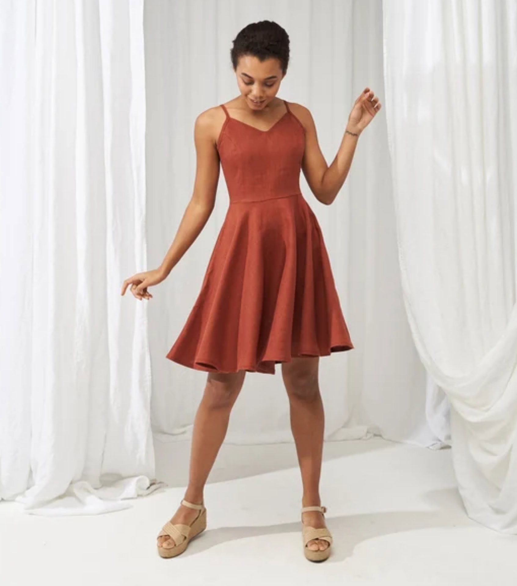 Image by Linen Handmade Studio (linen-clothing-brands) (2)