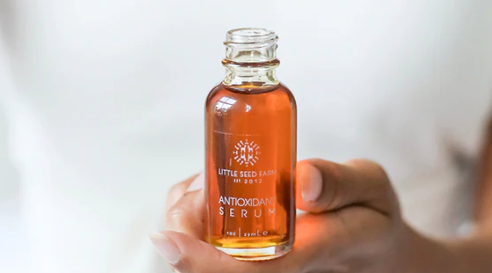 Image by Little Seed Farm (best-natural-serums)