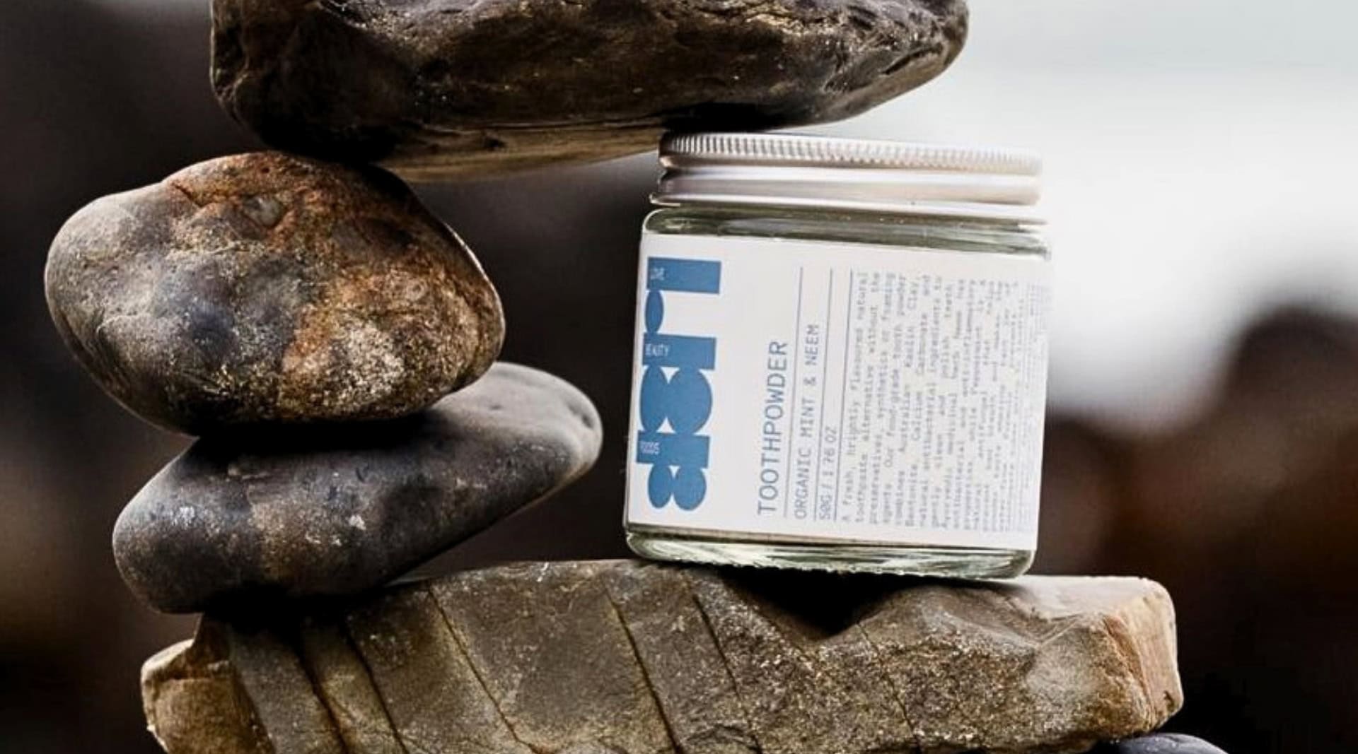 Image by Love Beauty Foods (palm-oil-free-toothpaste)