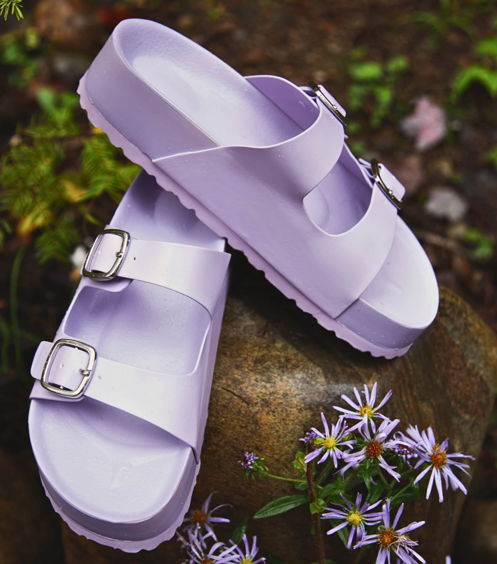Image by Matt & Nat (vegan-shoe-brands)