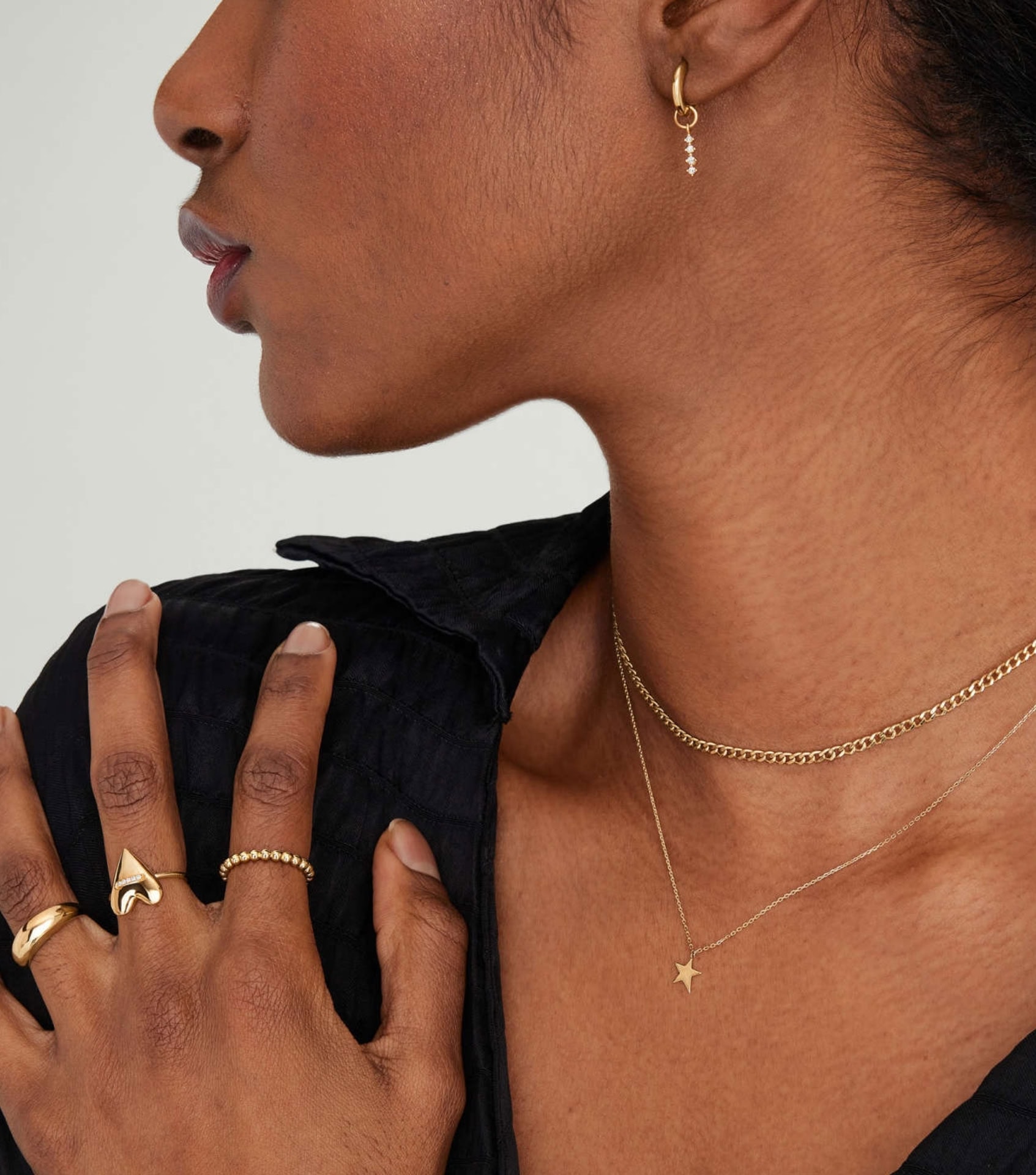 Image by Mejuri (conscious-jewelry) (2)