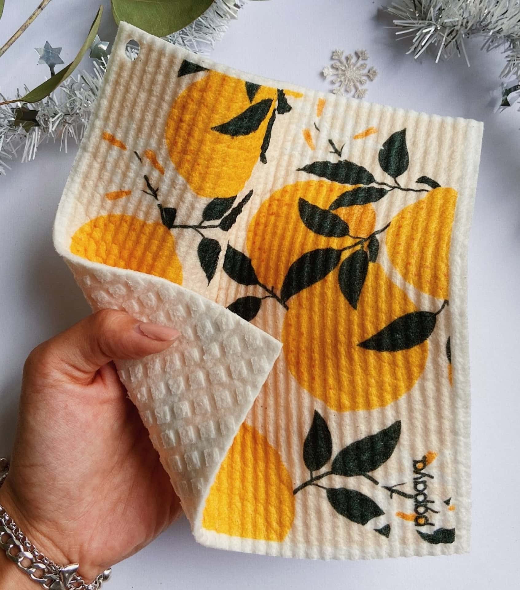 Image by Papaya Reusables (paper-towel-alternatives)