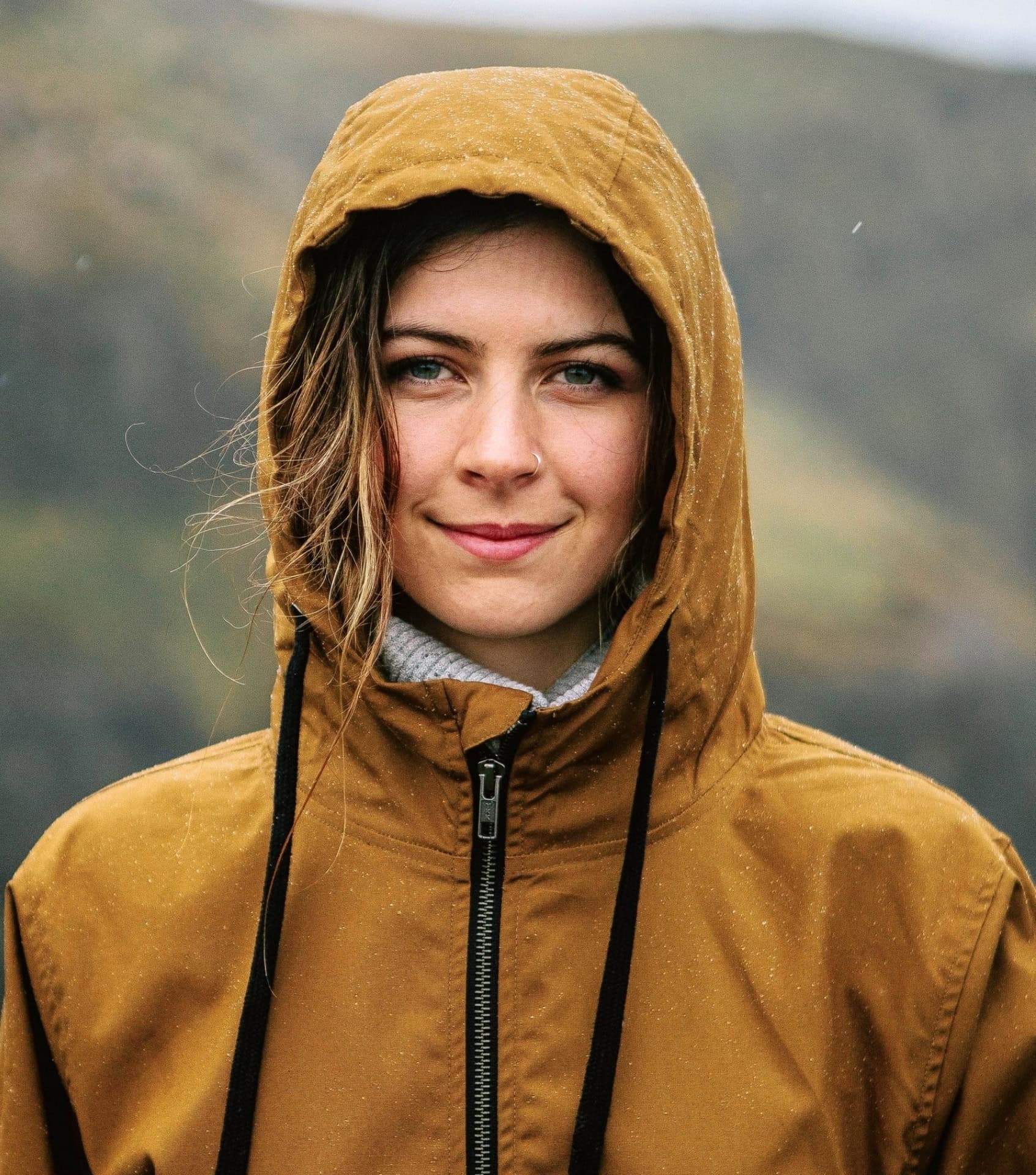 Image by Rapanui (sustainable-rain-jackets) (2)
