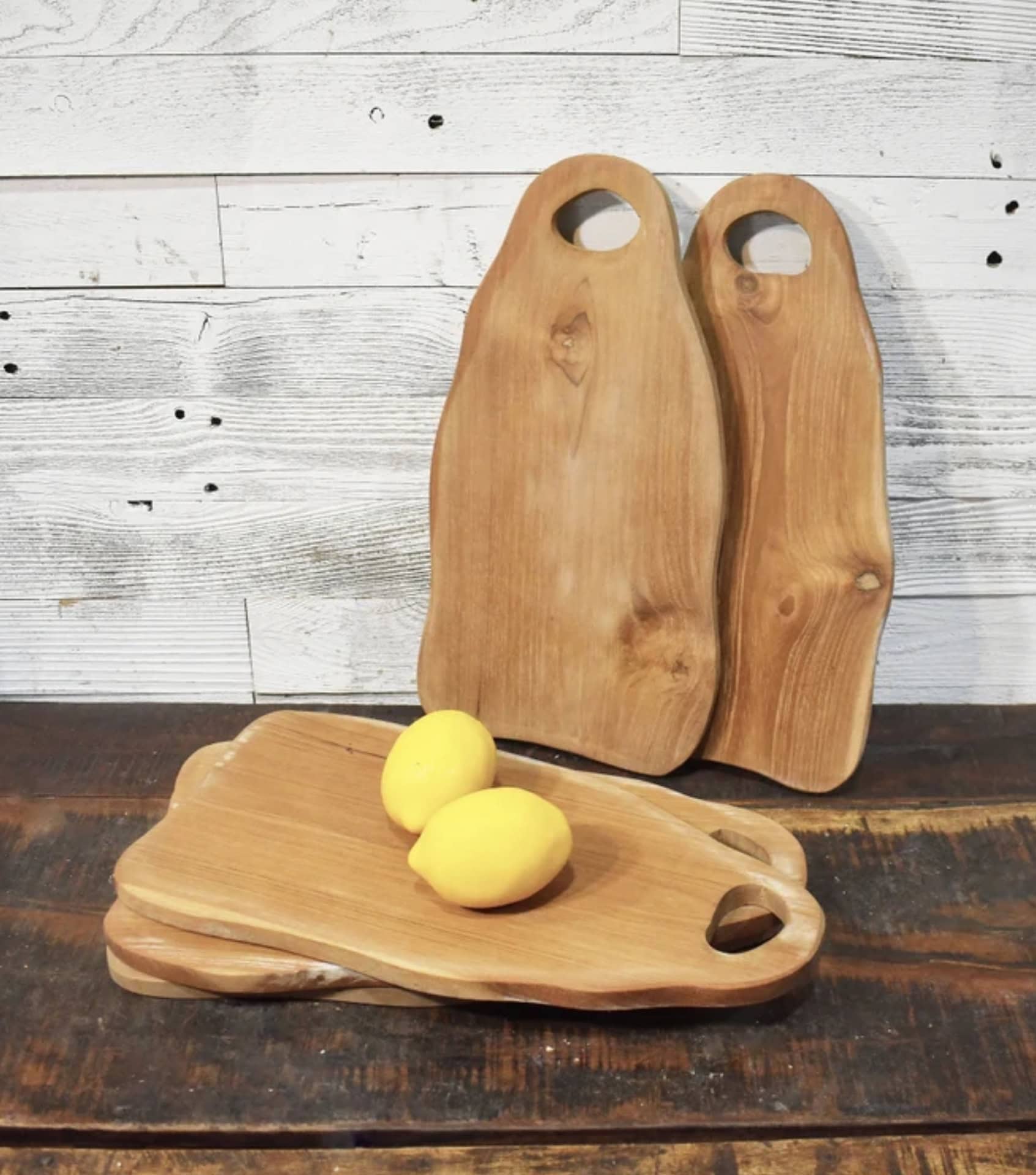 Image by Roger Appleyard (vintage-home-decor) (2)