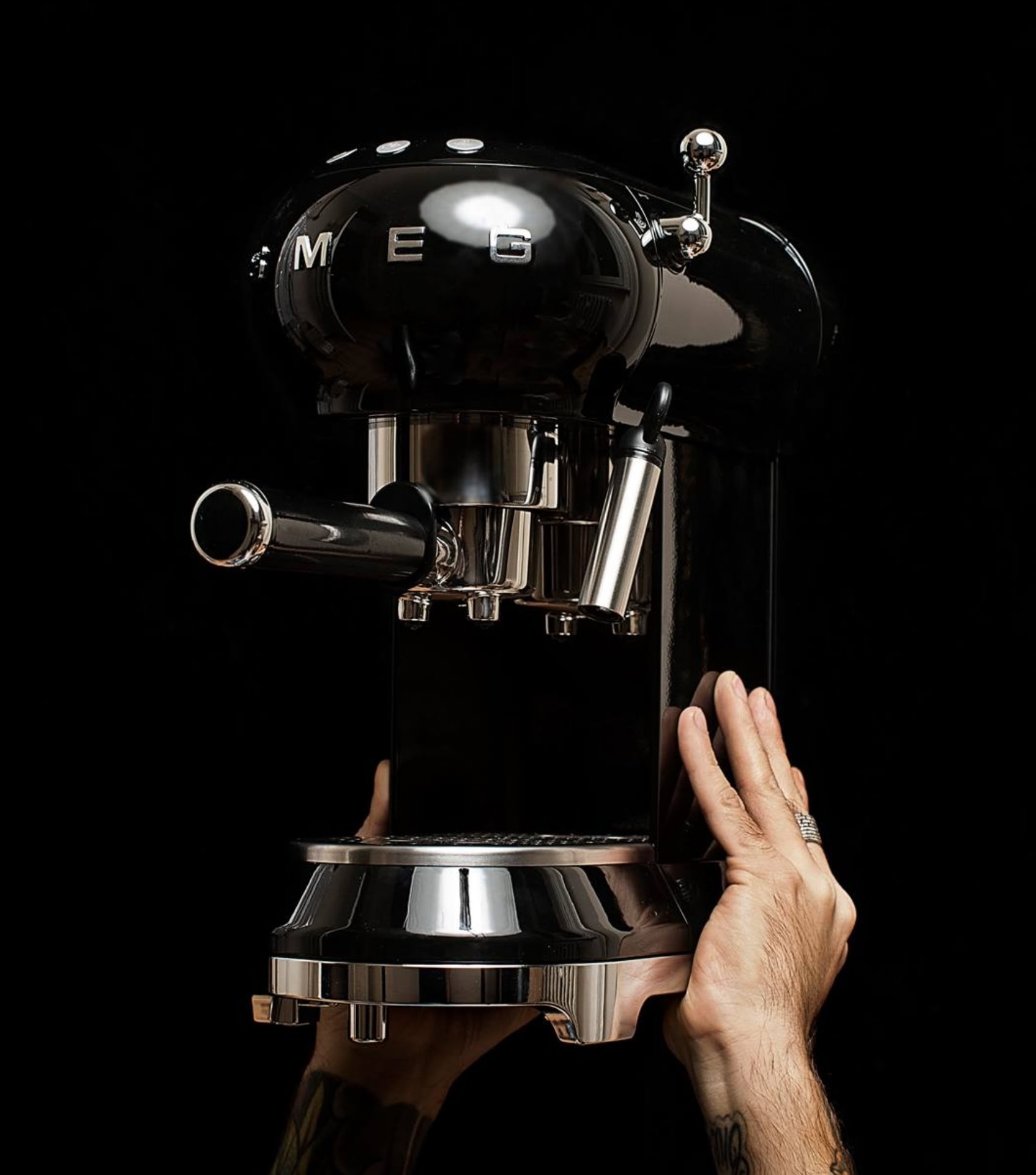 Image by SMEG (plastic-free-coffee-makers) (2)
