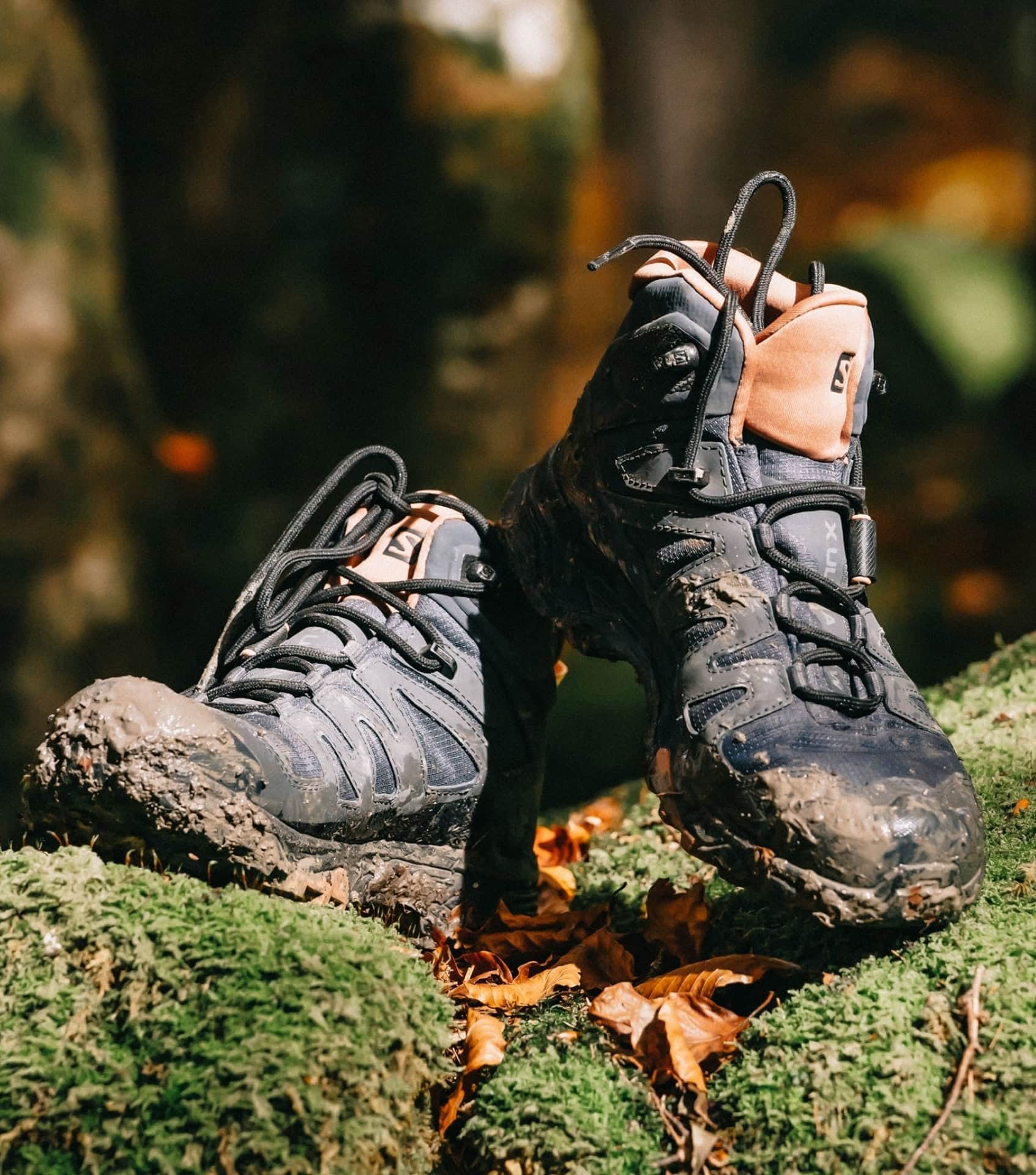 Image by Salomon (vegan-hiking-boots) (2)