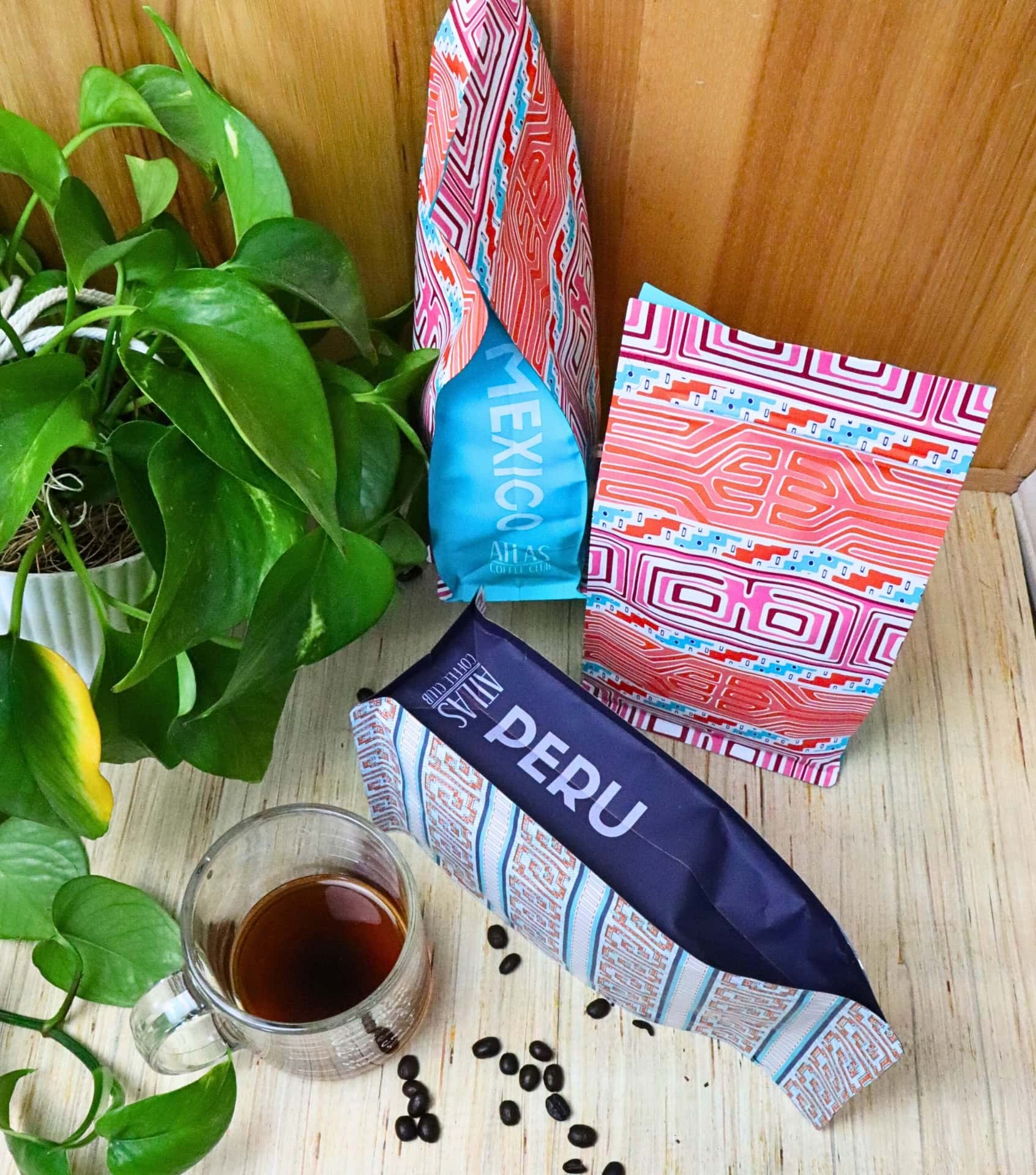 Image by Sustainable Jungle (Atlas Coffee Club) (sustainable-coffee-brands)
