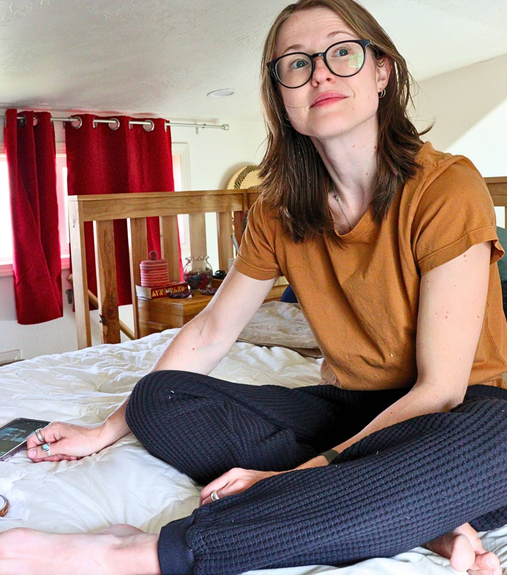 Image by Sustainable Jungle (MATE the Label) (sustainable-sweatpants) (2)