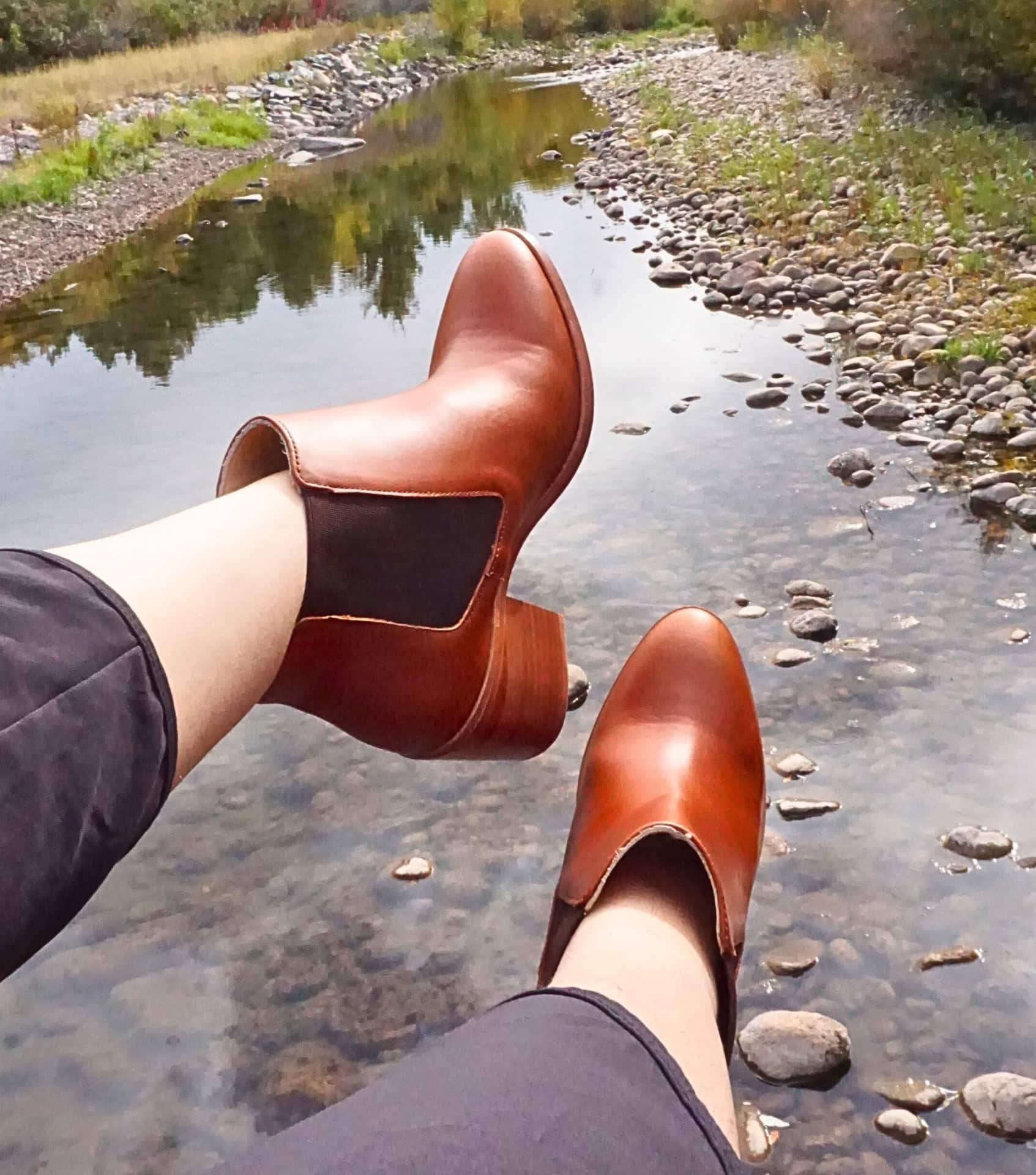 Image by Sustainable Jungle (Nisolo) (repairable-shoes)