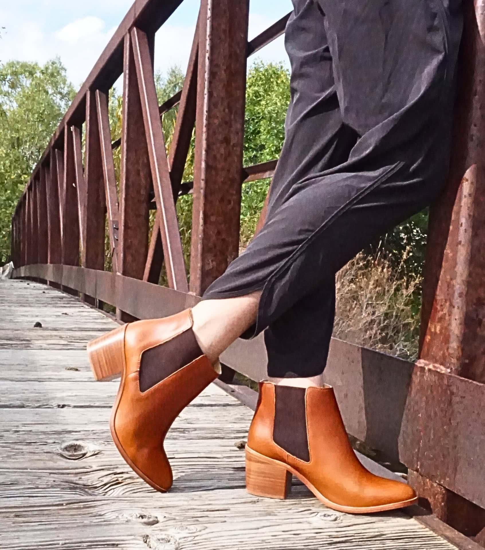 Image by Sustainable Jungle (Nisolo) (sustainable-heels)