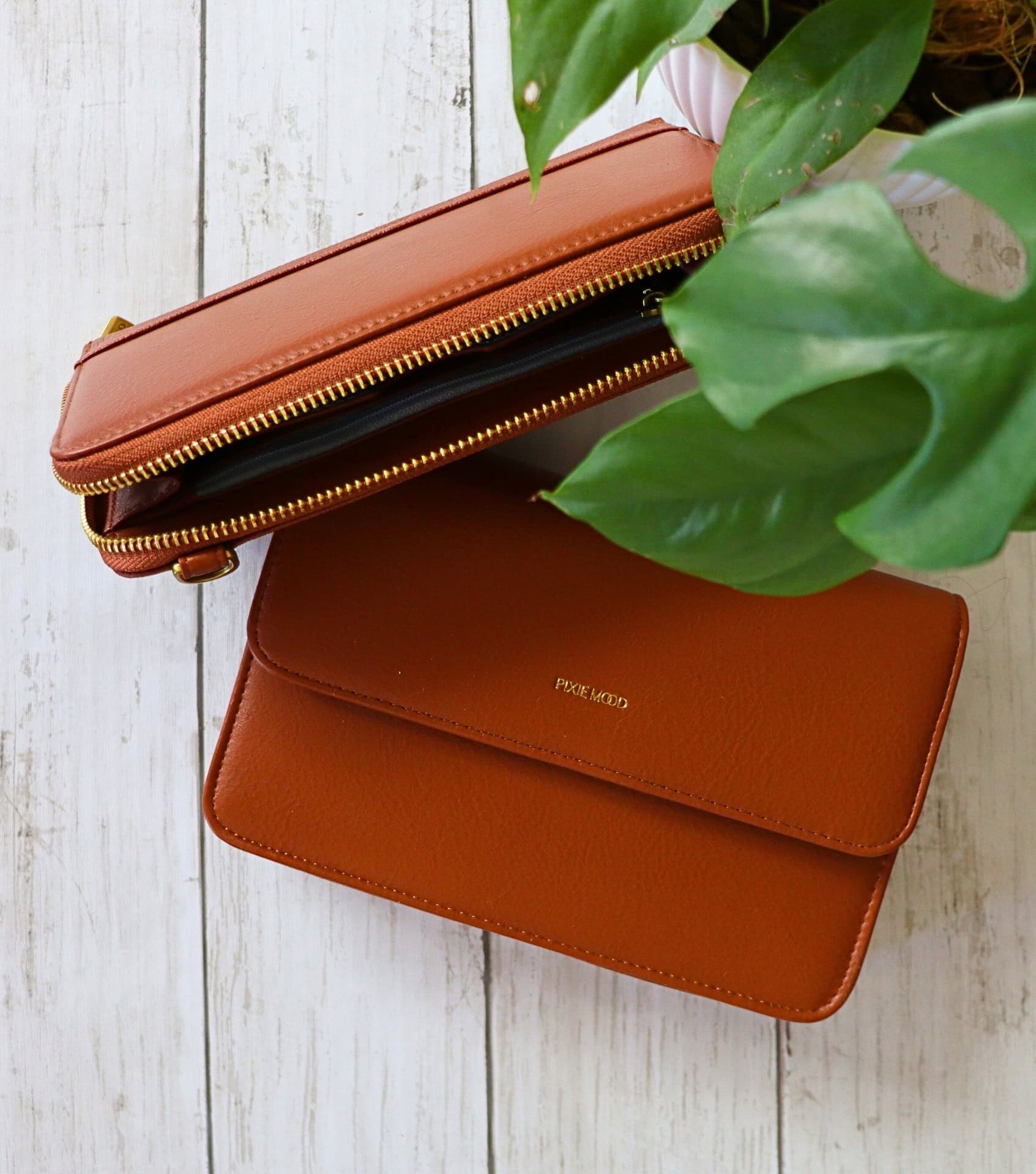 Image by Sustainable Jungle (Pixie Mood) (vegan-wallets) (2)