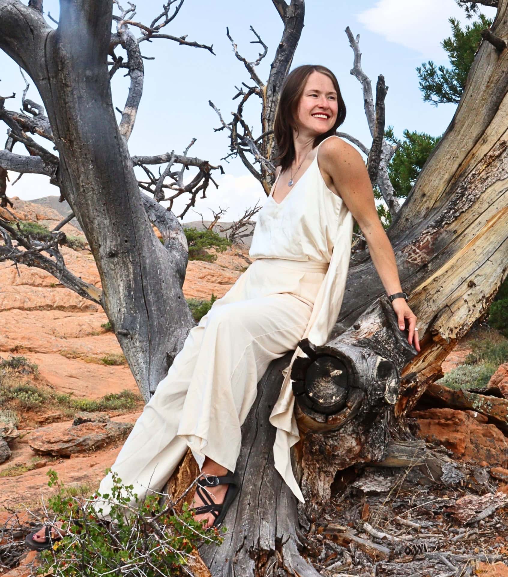 Image by Sustainable Jungle (Rent The Runway) (sustainable-wedding-dresses)