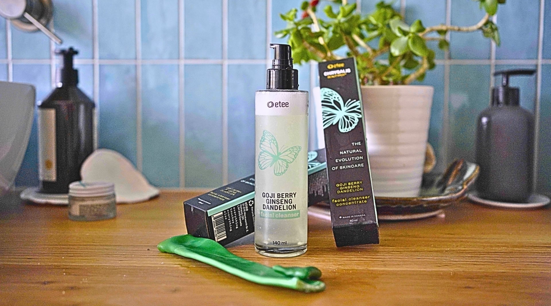 Image by Sustainable Jungle (etee) (organic-natural-face-wash)