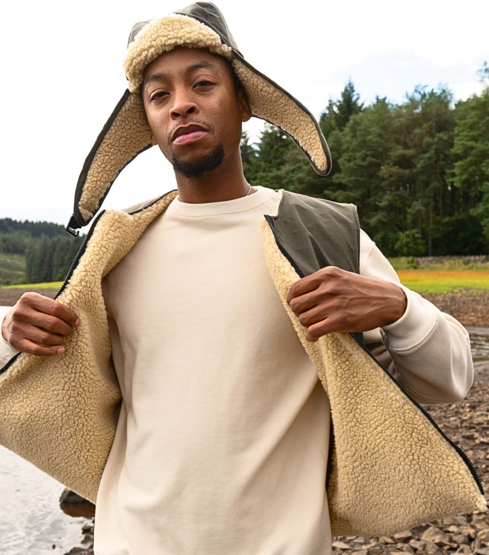 Image by WAWWA (sustainable-streetwear) (2)