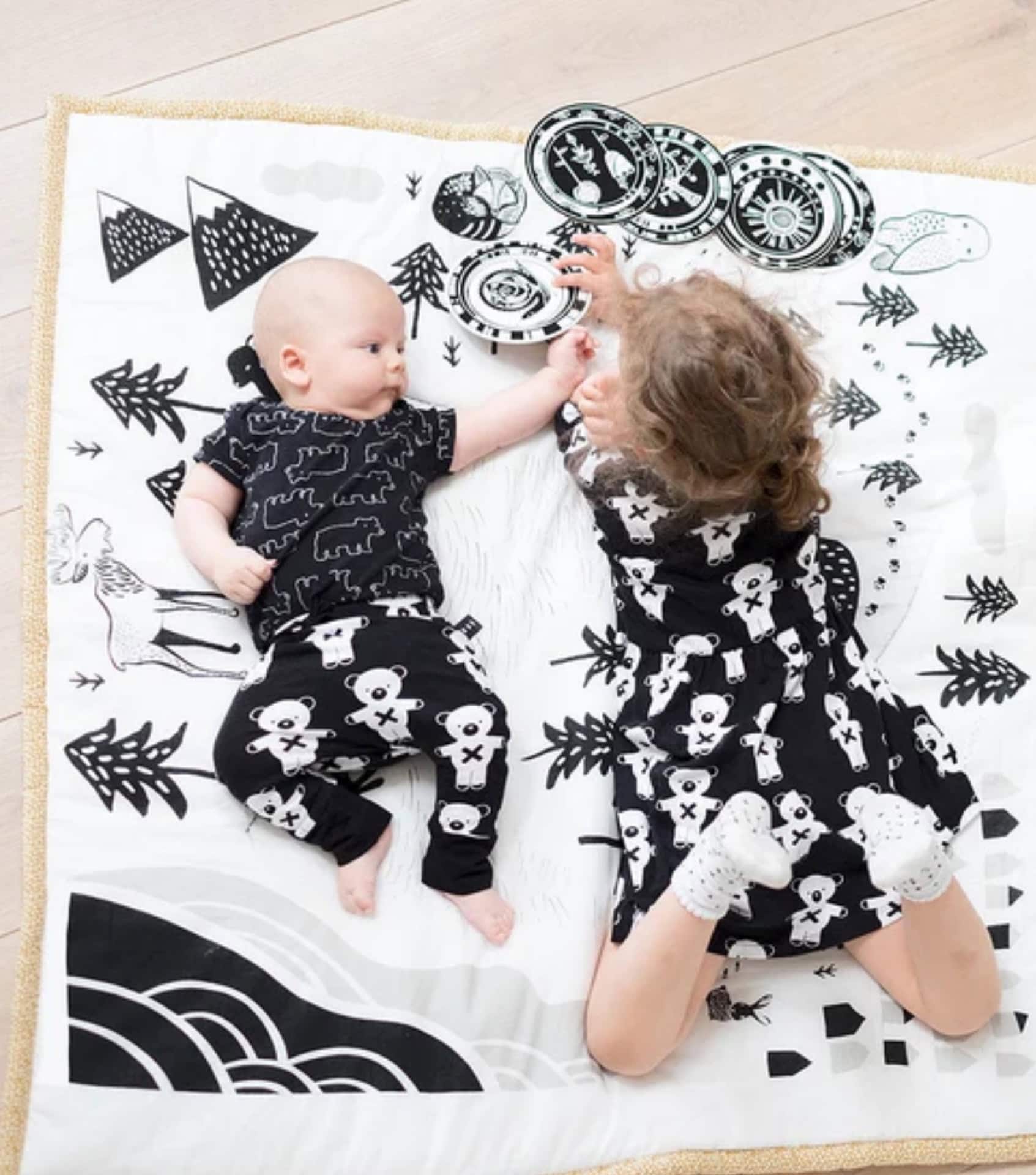 Image by Wee Gallery (organic-non-toxic-play-mats) (2)
