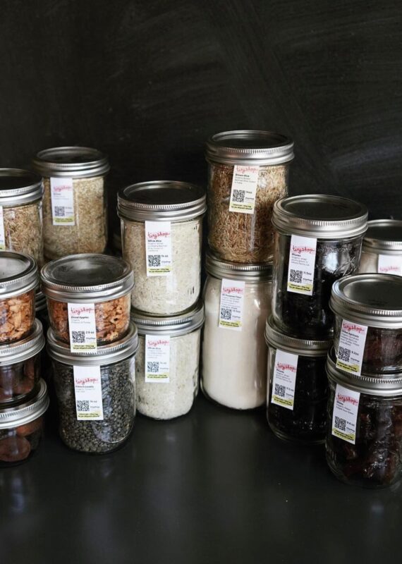Image by Tinyshop Grocery (zero-waste-stores-chicago)
