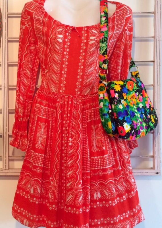Image by Vintage Haberdashery (thrift-stores-st-louis)
